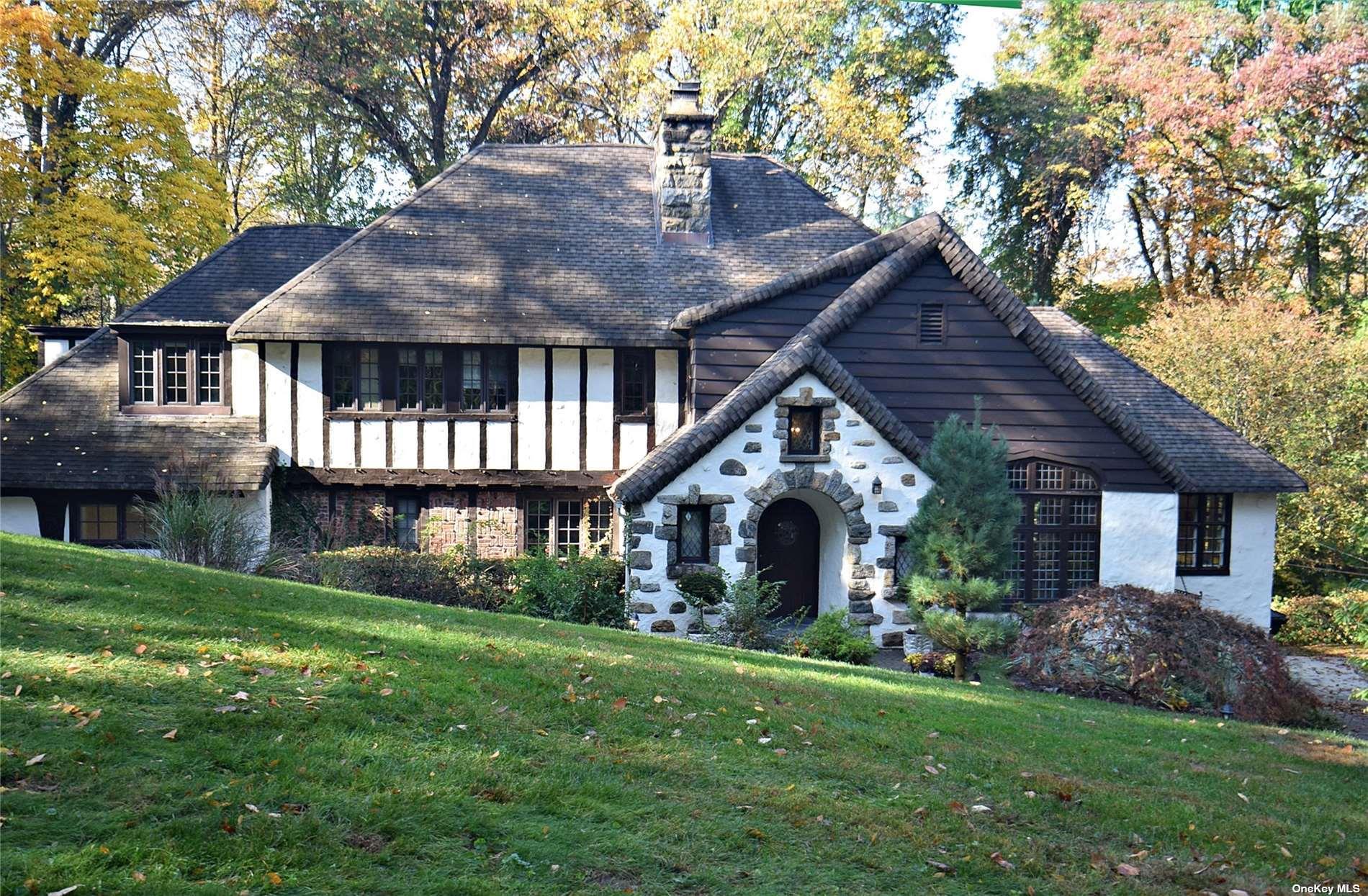 539 Manhasset Woods Road – For Sale photo 39