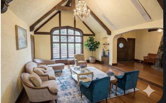 539 Manhasset Woods Road – For Sale photo 8