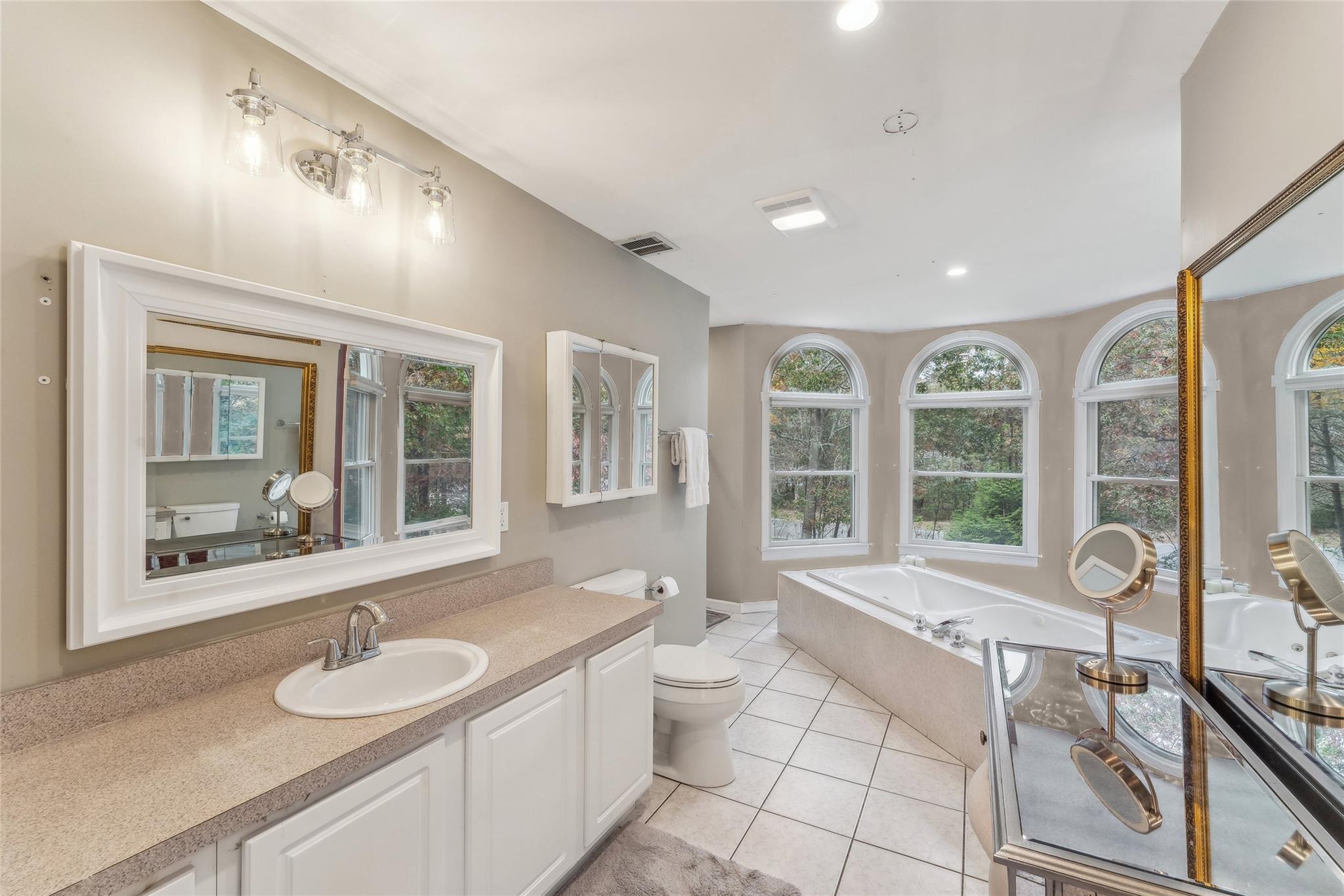1 Candace Drive – For Rent photo 12