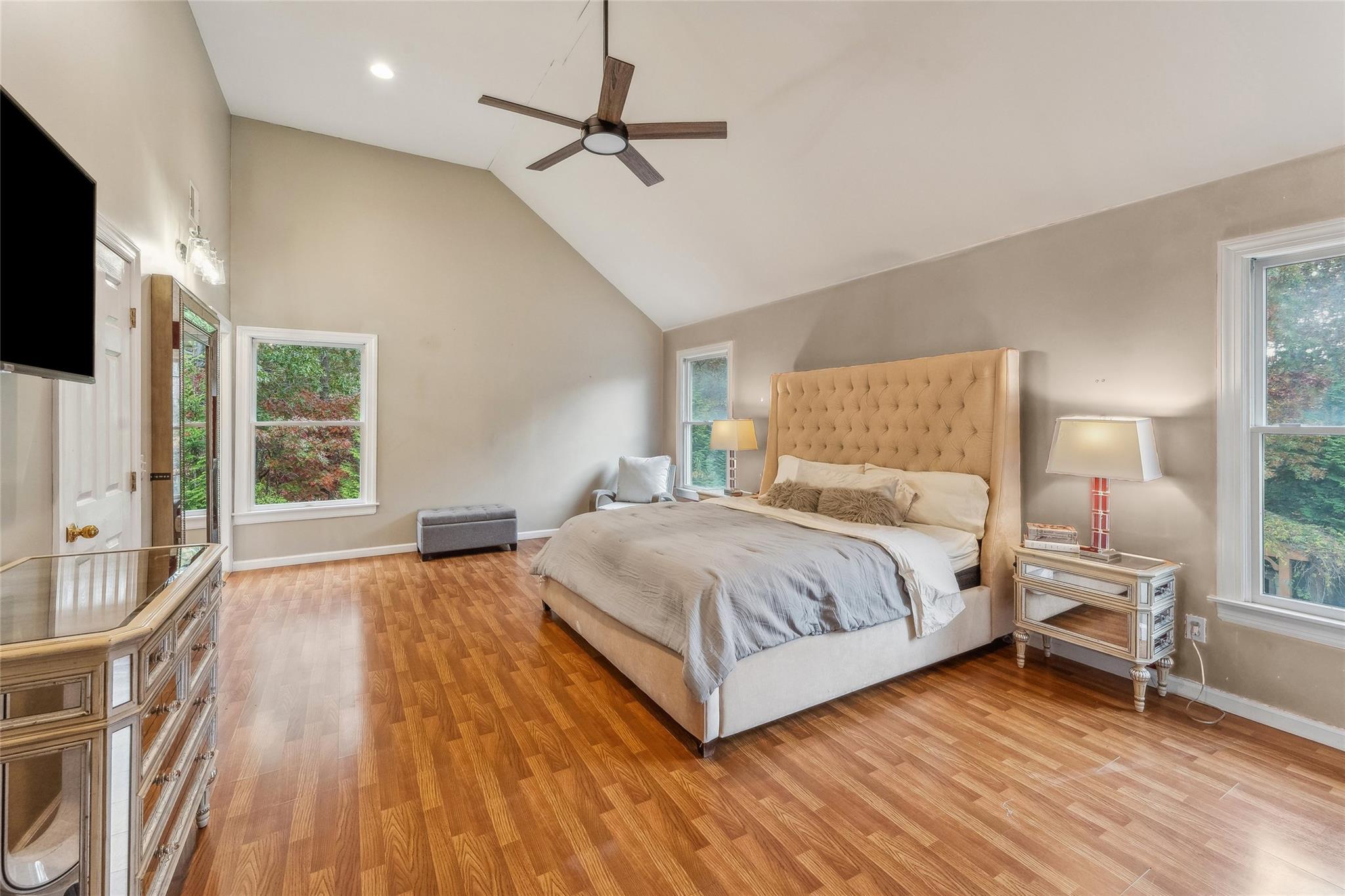 1 Candace Drive – For Rent photo 11