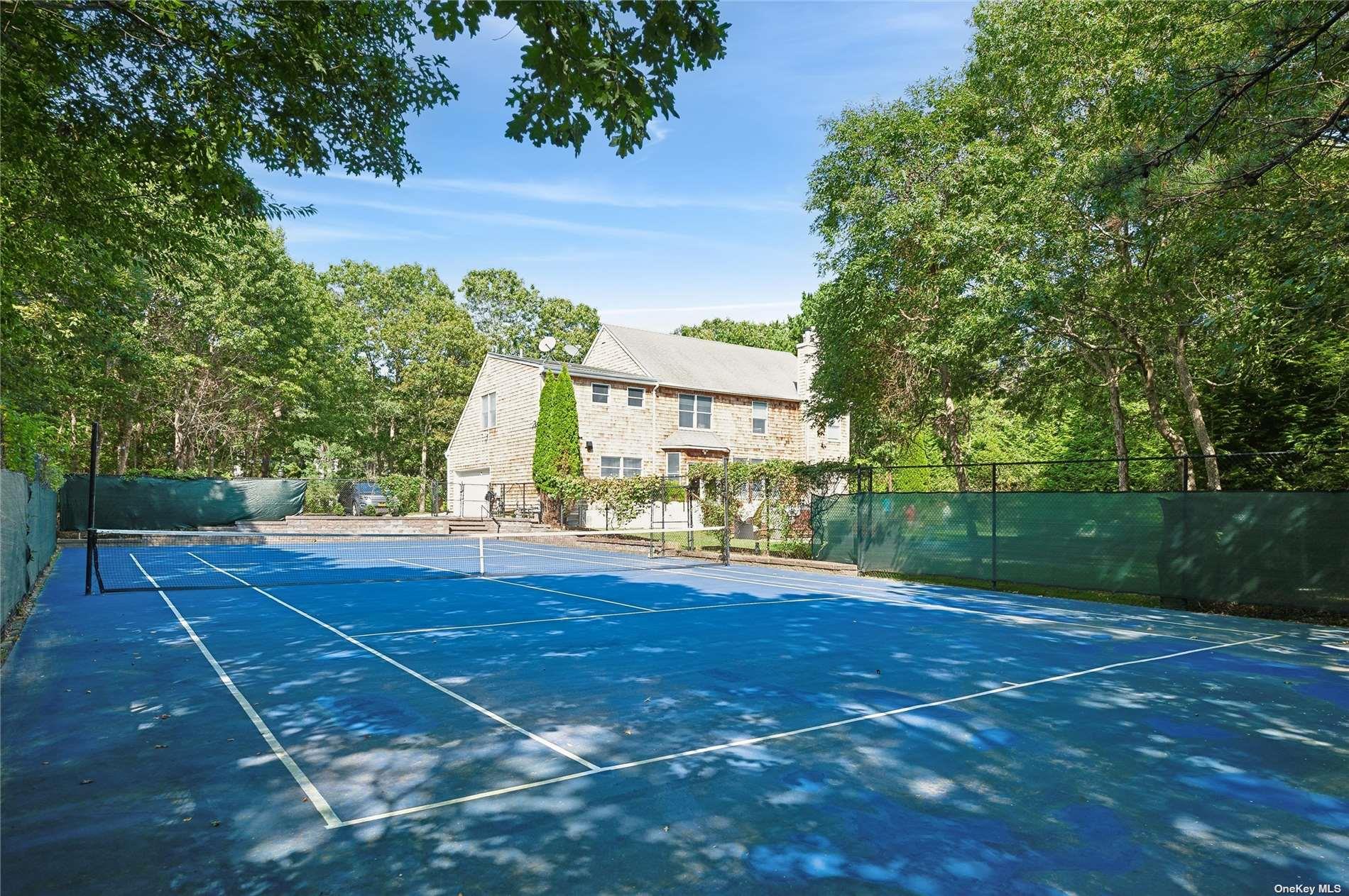 1 Candace Drive – For Rent photo 3