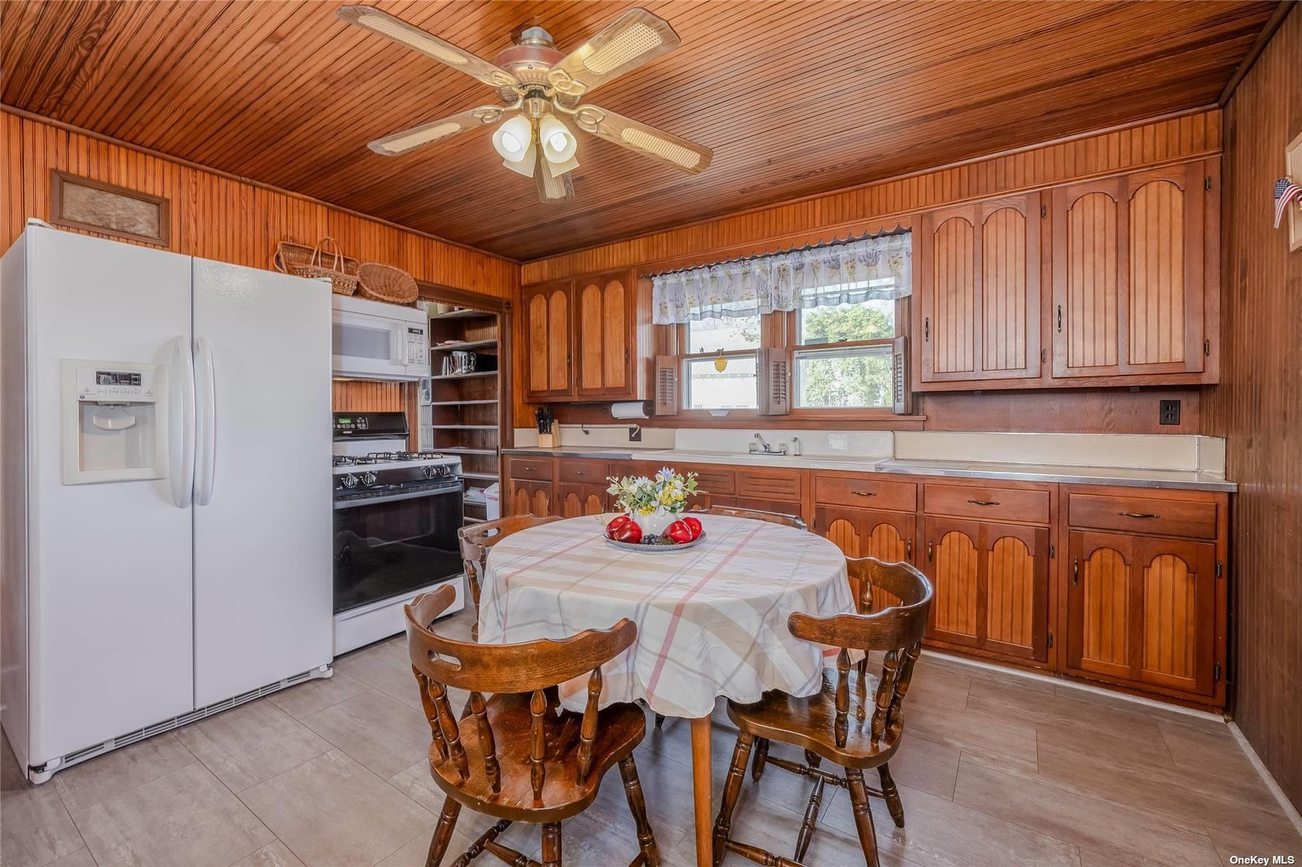 2055 Boisseau Avenue – For Sale photo 12
