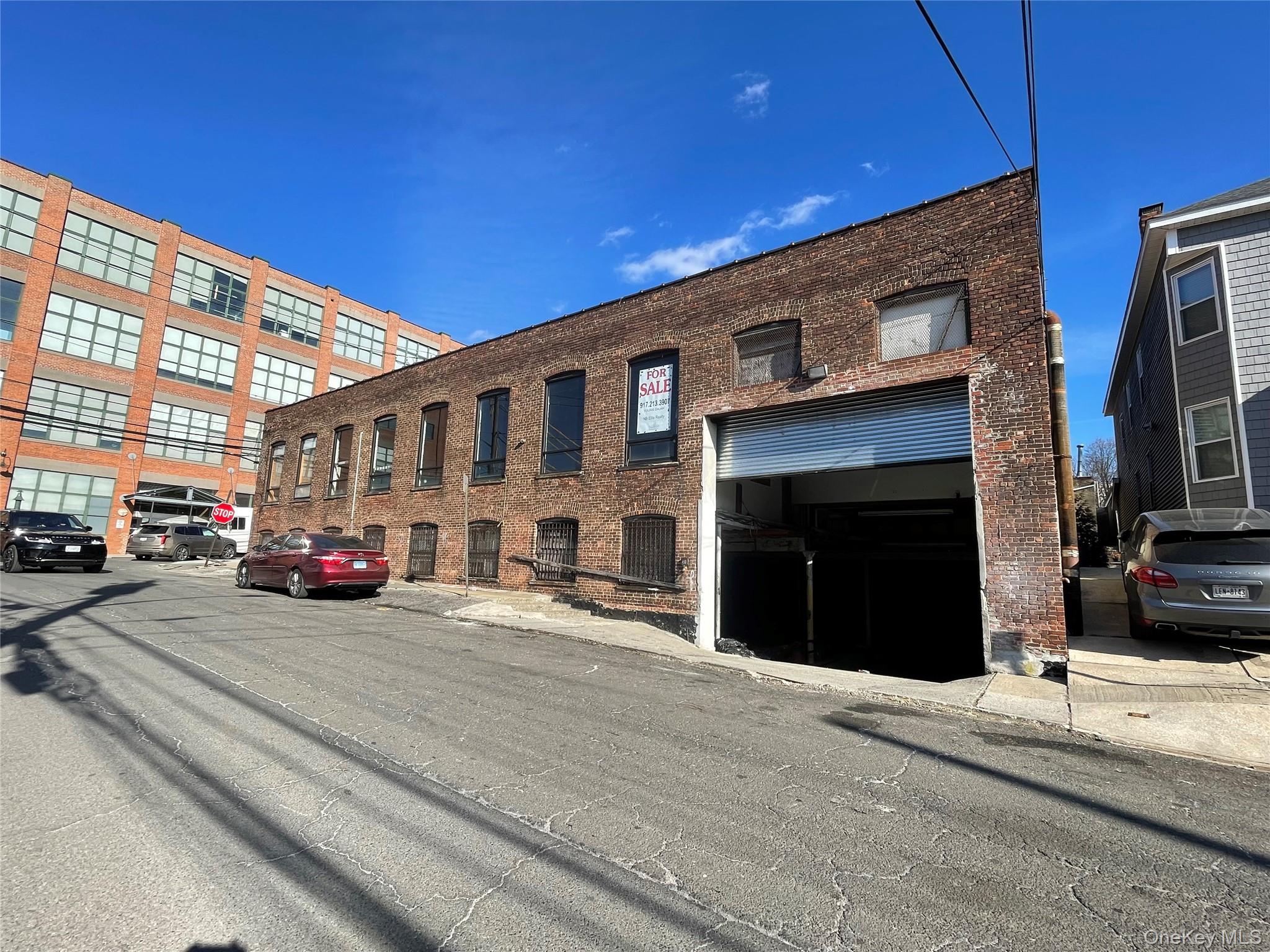 30 SOUTH Street – For Sale photo 4