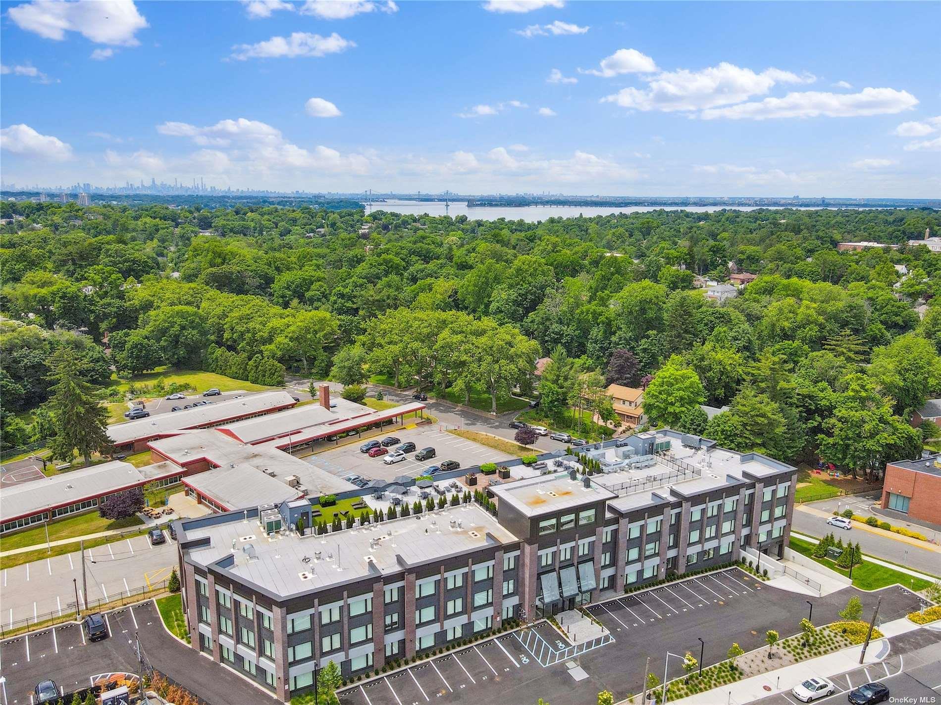 218 Middle Neck Road, Unit 110