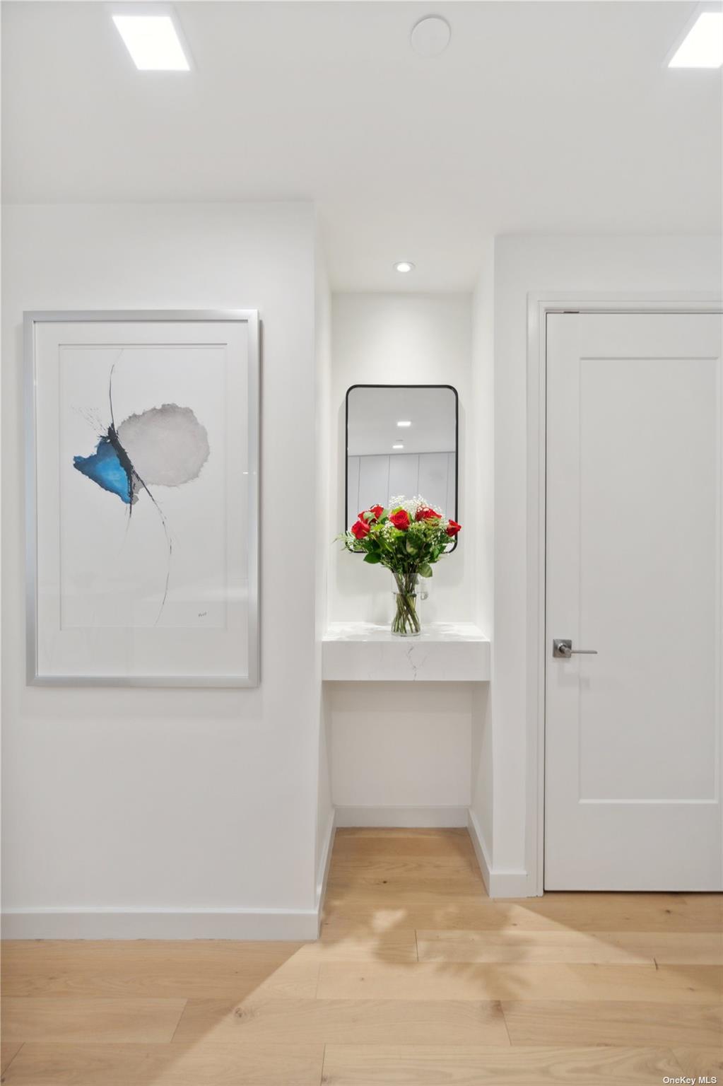 218 Middle Neck Road, Unit 110 photo 17