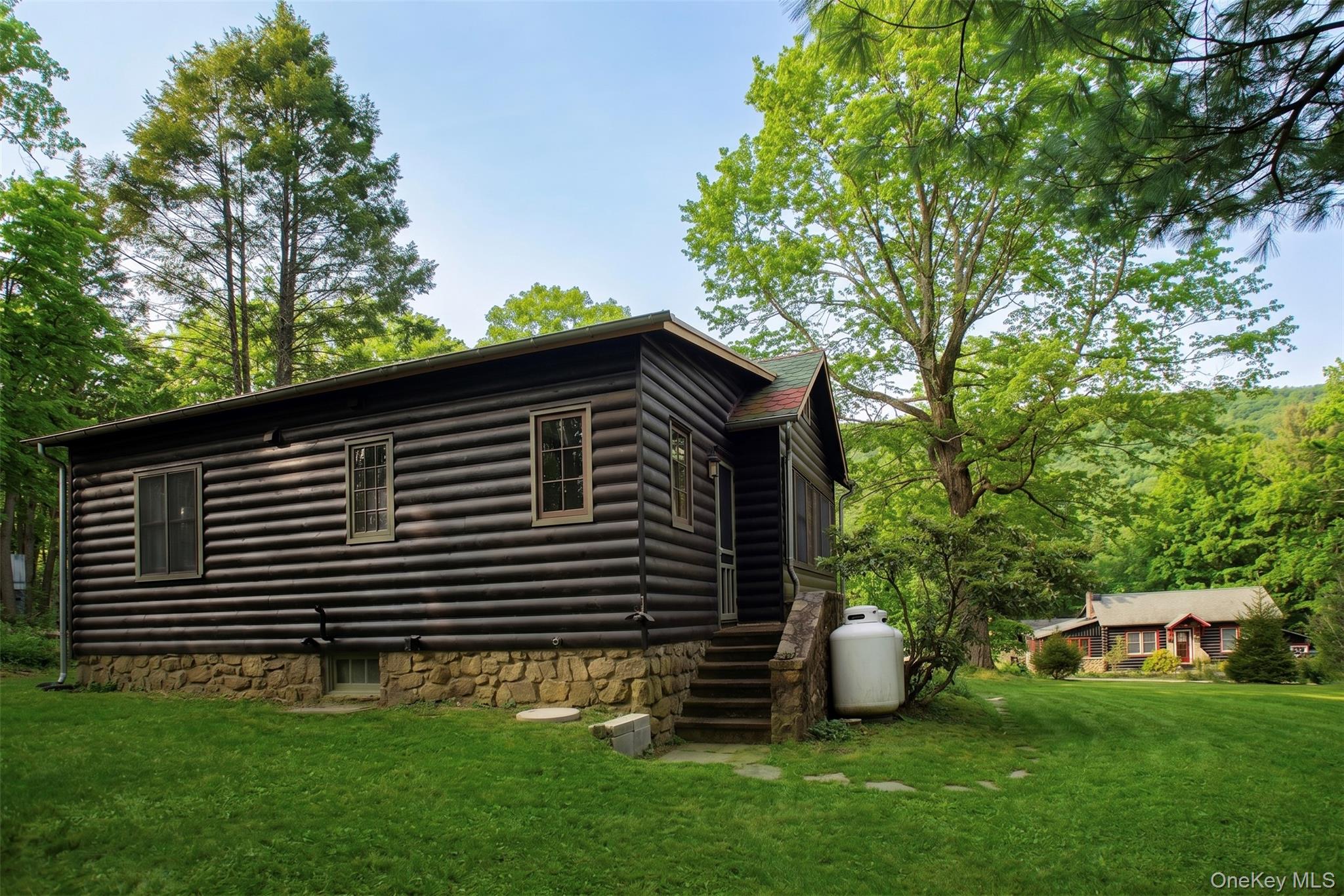11 Locust Drive – For Rent photo 19