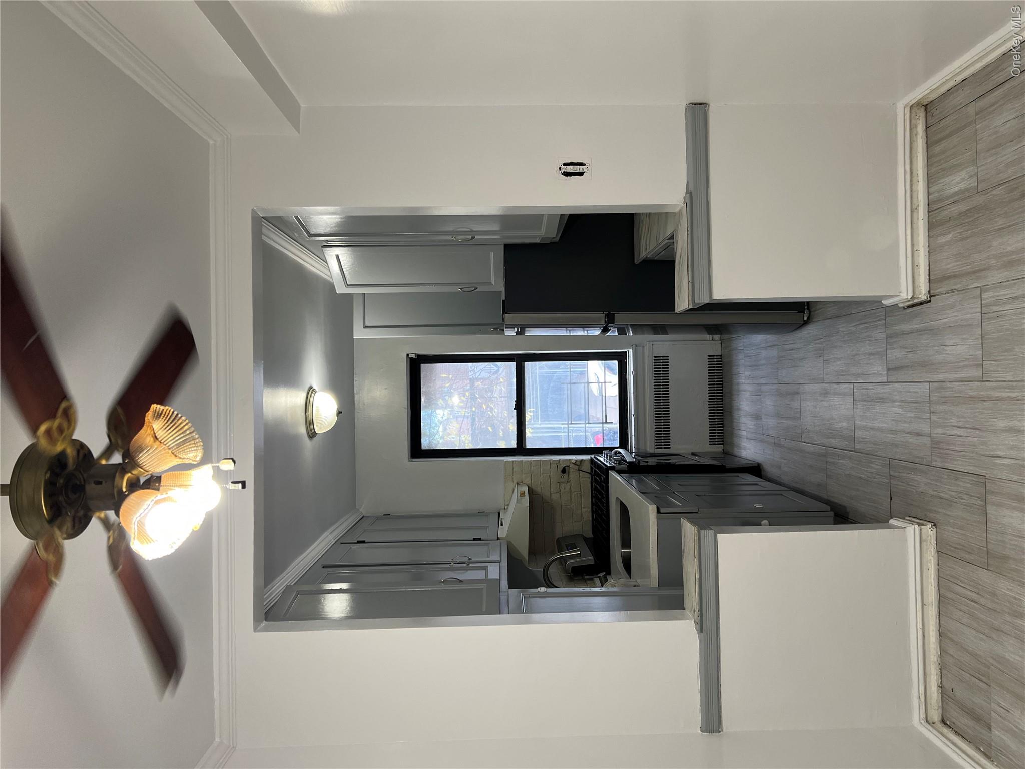 35-35 75th Street       Apartment 127 Street, Unit 127 photo 22