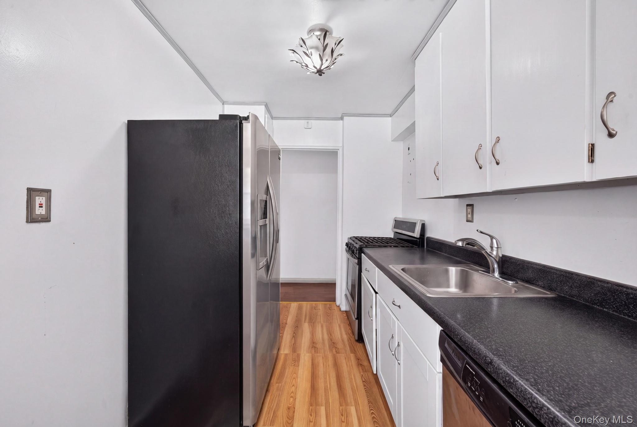 153-25 88th Street, Unit 1k photo 13