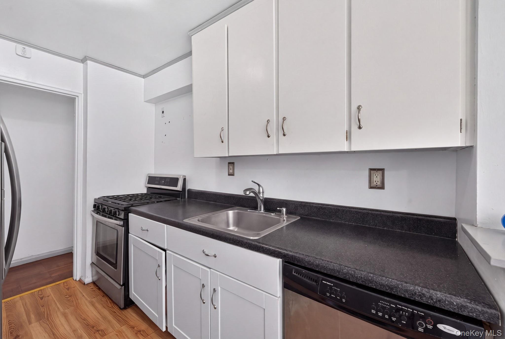 153-25 88th Street, Unit 1k photo 14