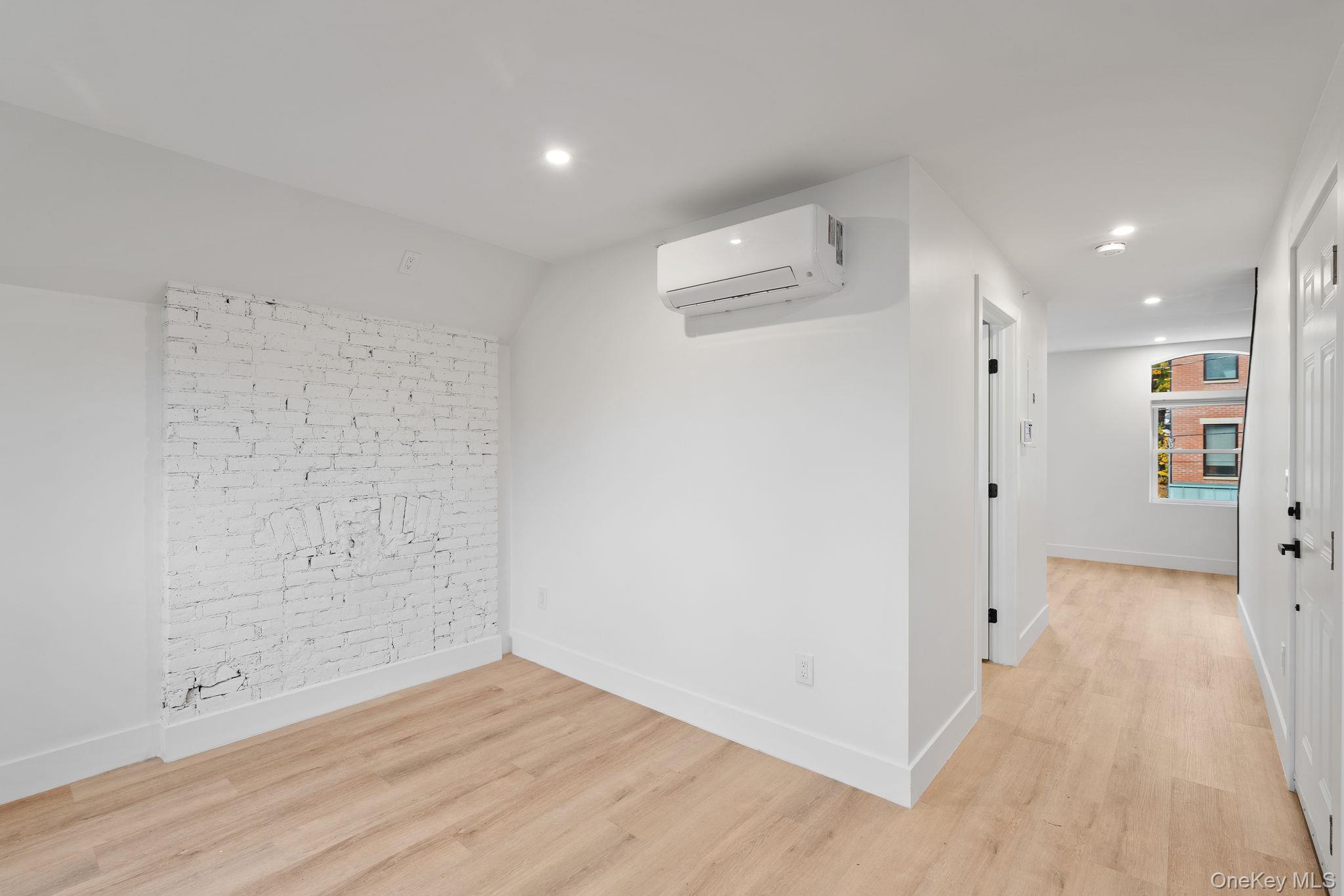 117 Lander Street, Unit 3 photo 6