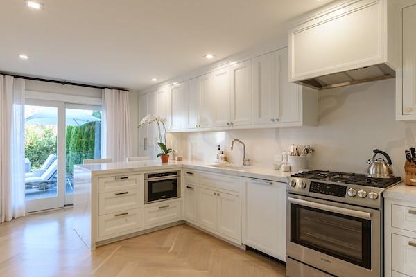 520 Hampton Road, Unit 18 photo 4