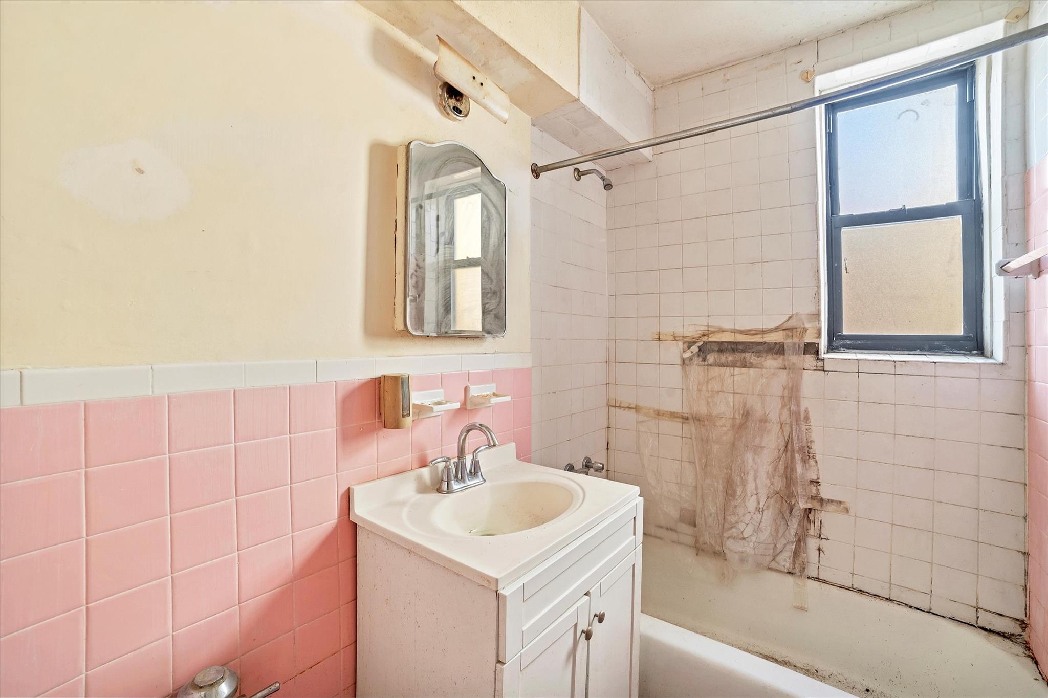 836 Tilden Street, Unit 5E photo 10