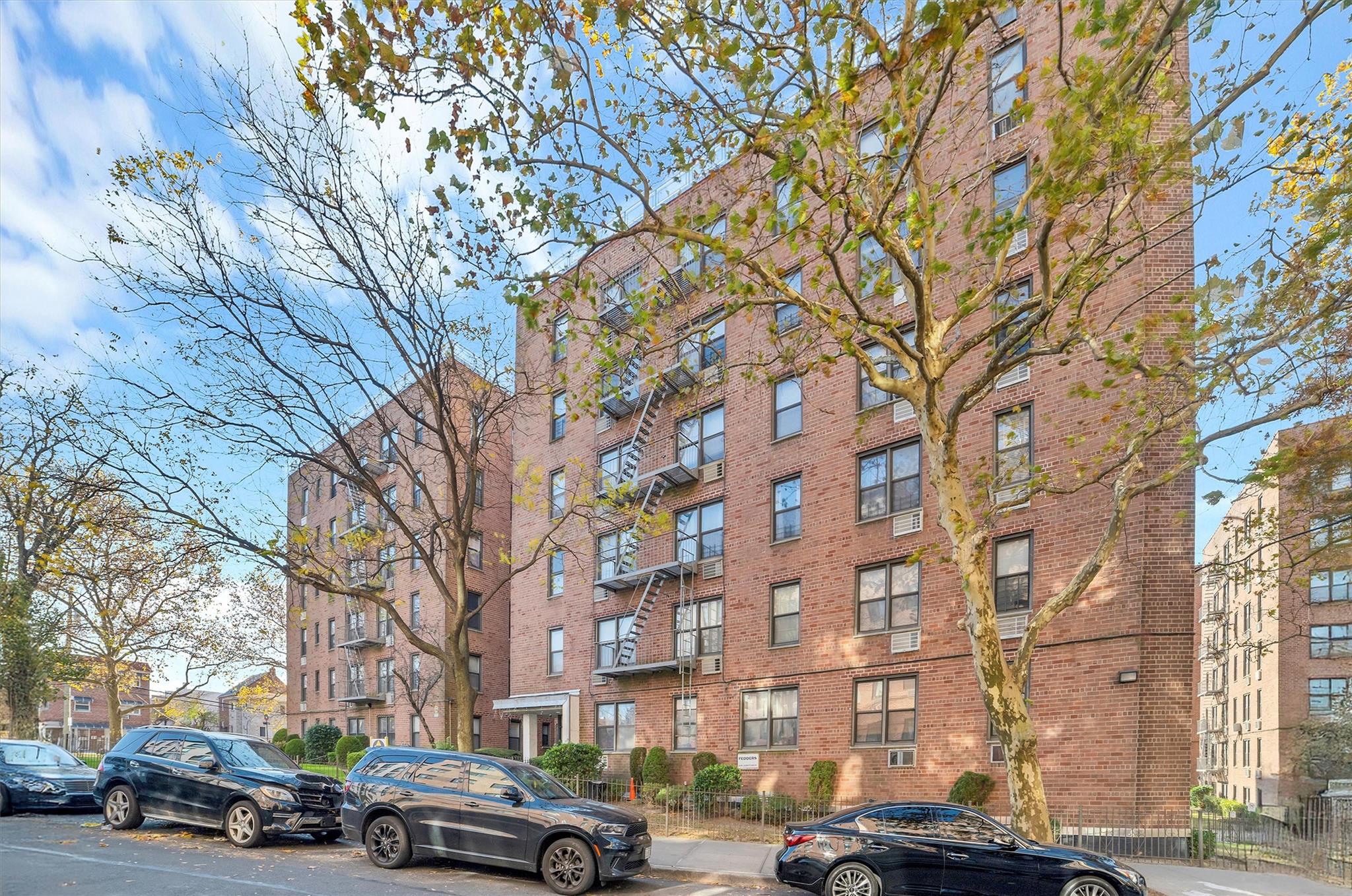 836 Tilden Street, Unit 5E photo 2