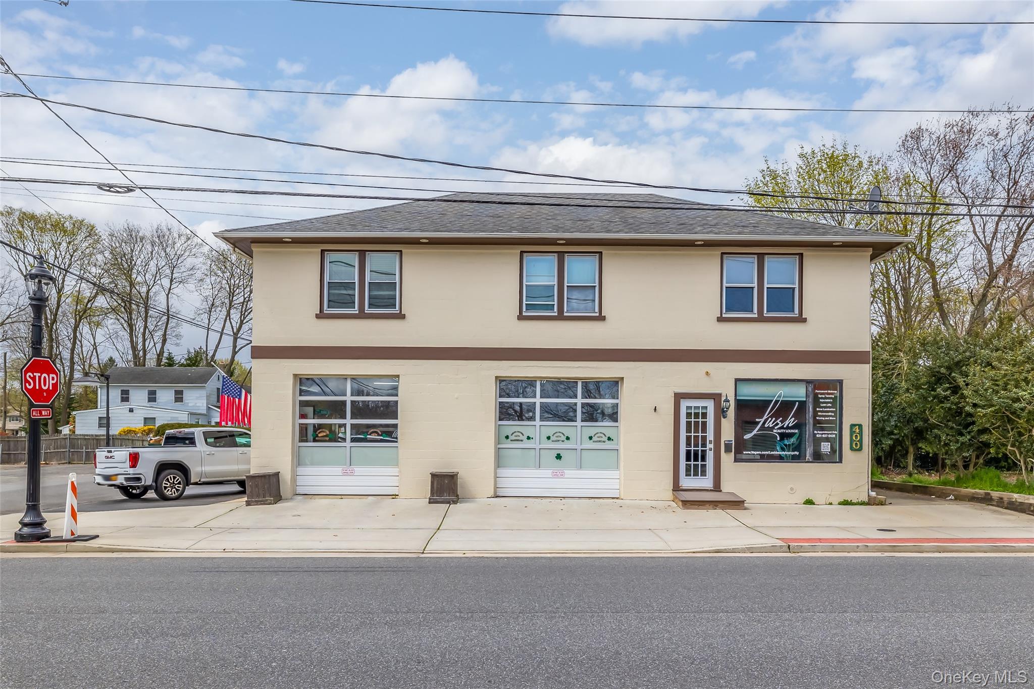 400 Lake Avenue – For Sale