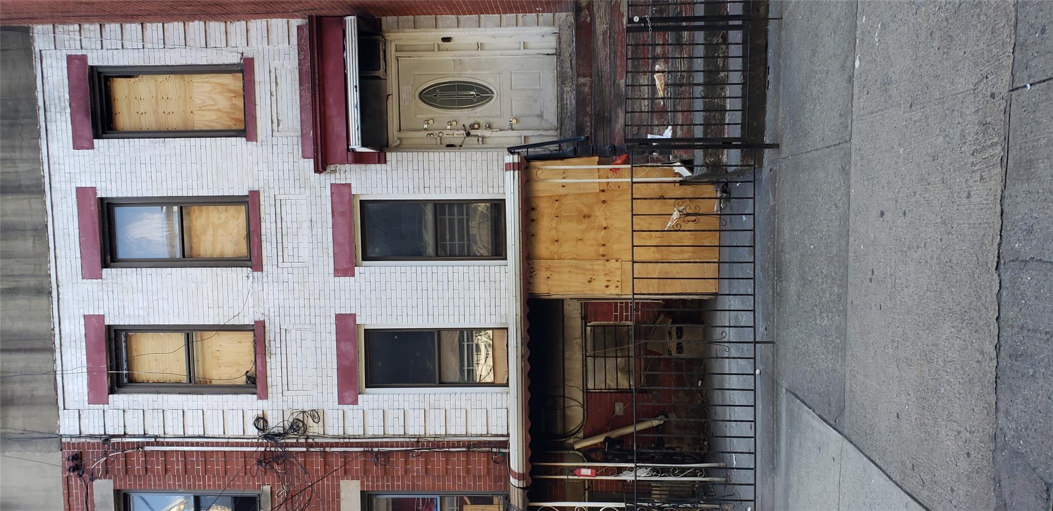 36-11 31 Street – For Sale