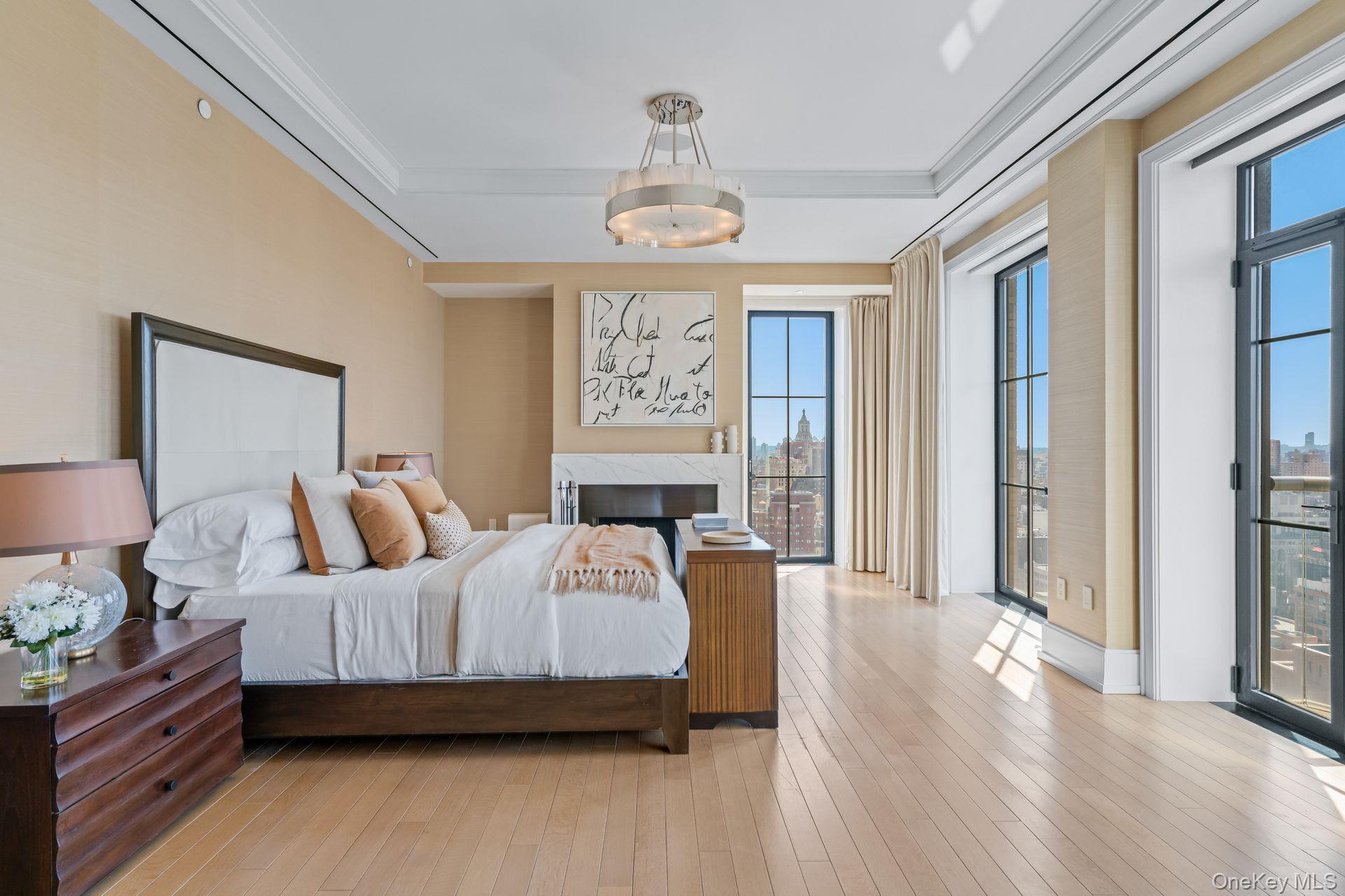 212 W 18th Street, Unit PH2 photo 25