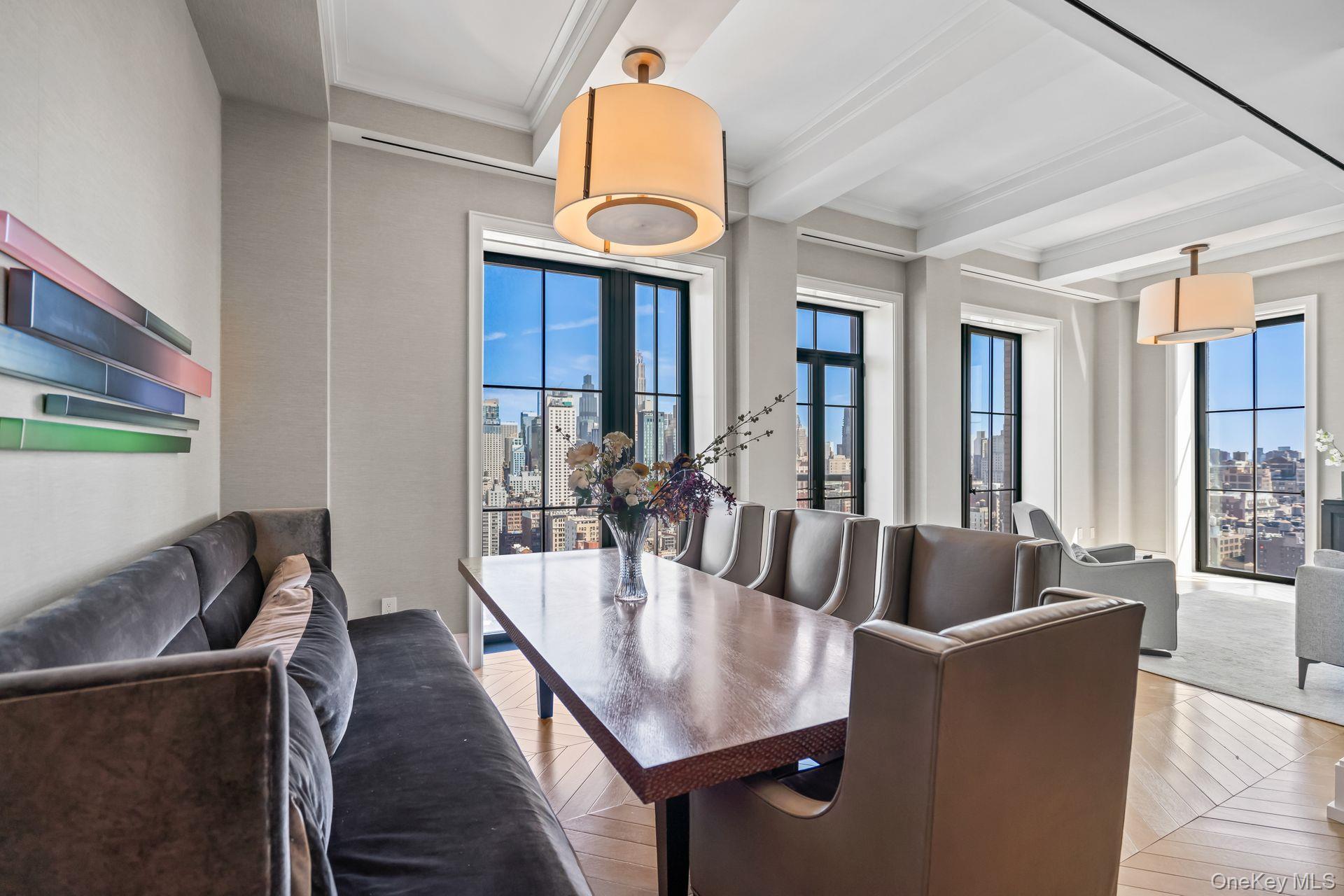 212 W 18th Street, Unit PH2 photo 3