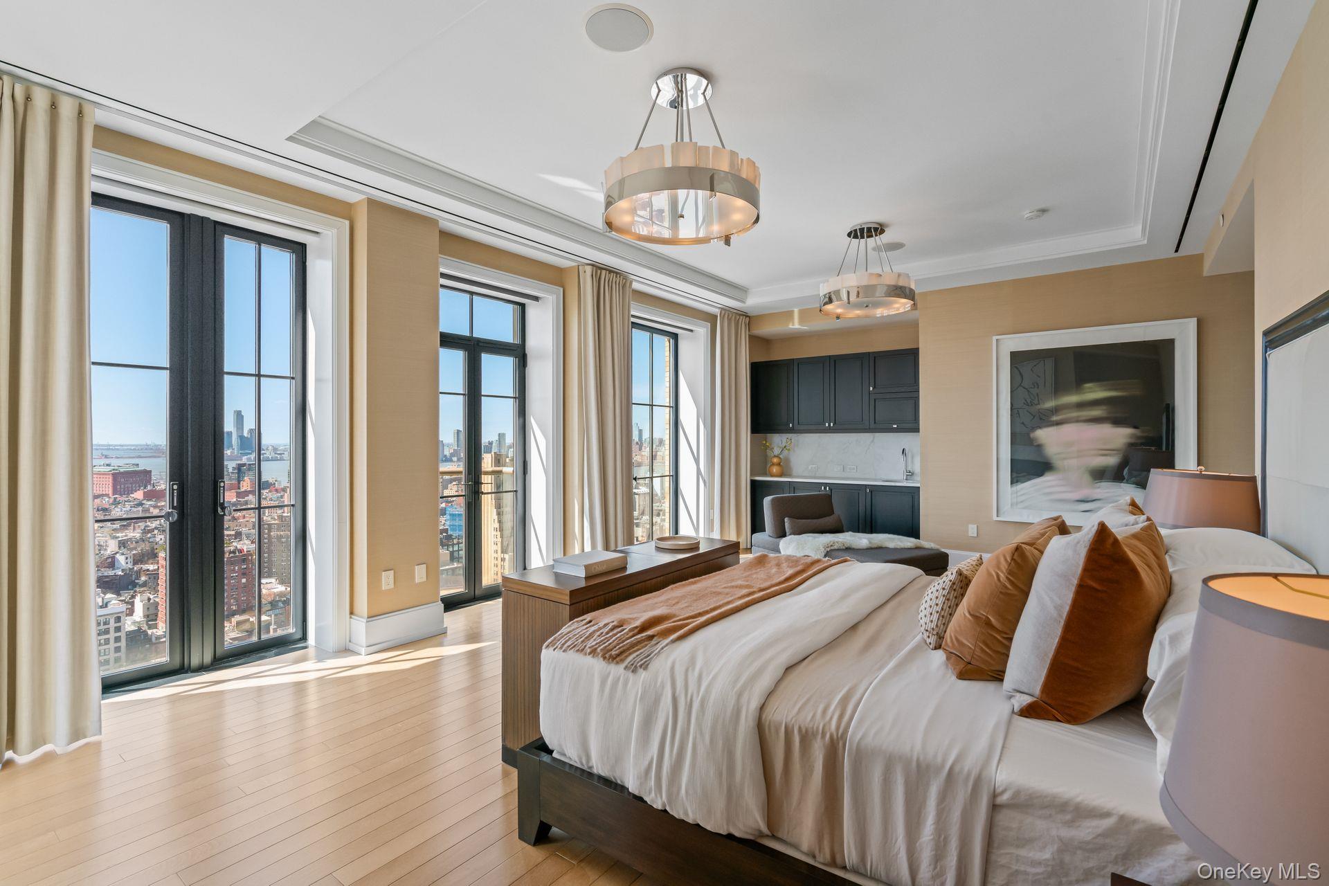 212 W 18th Street, Unit PH2 photo 23