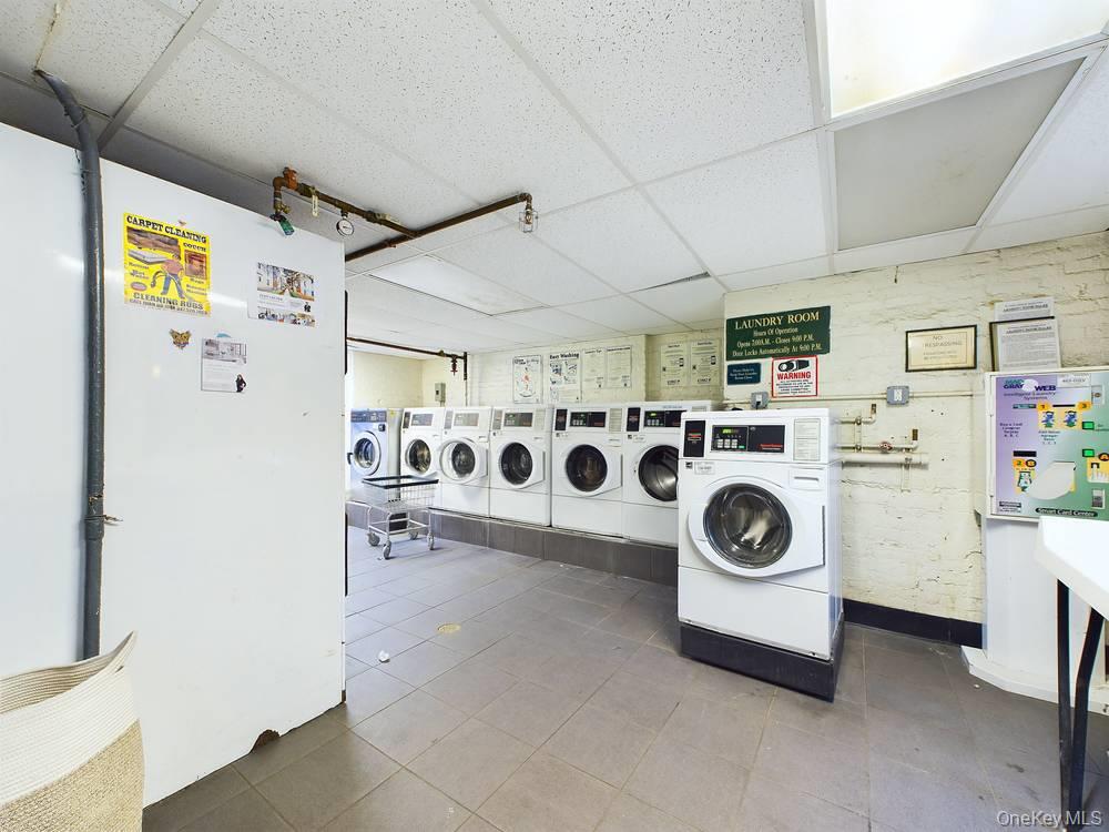 21-58 35 Street, Unit 1E photo 16