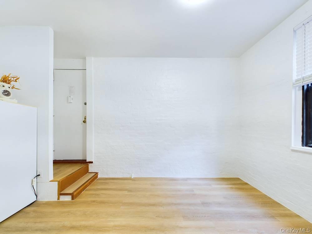 21-58 35 Street, Unit 1E photo 7
