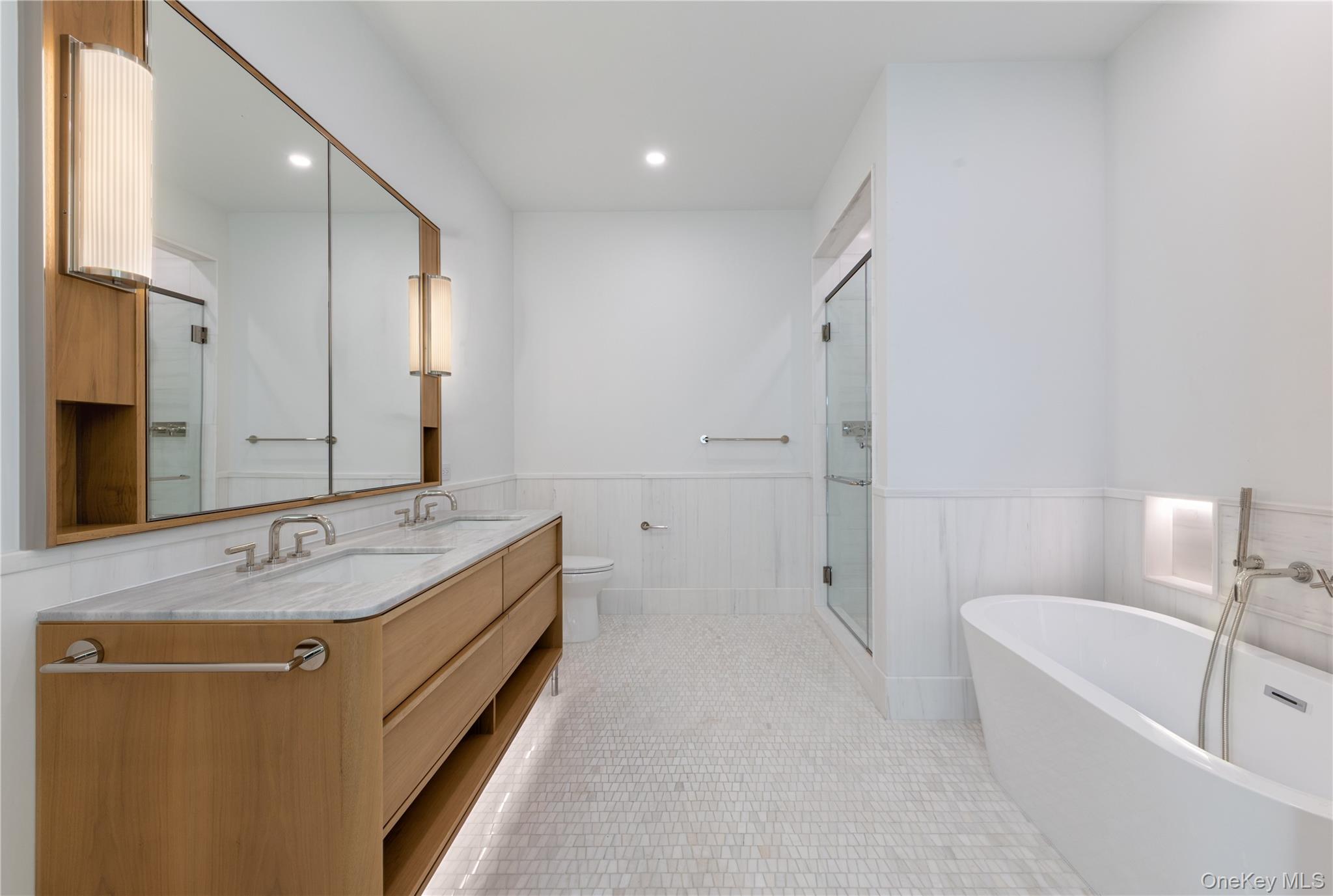 4 Lighthouse Landing, Unit TH14 photo 2