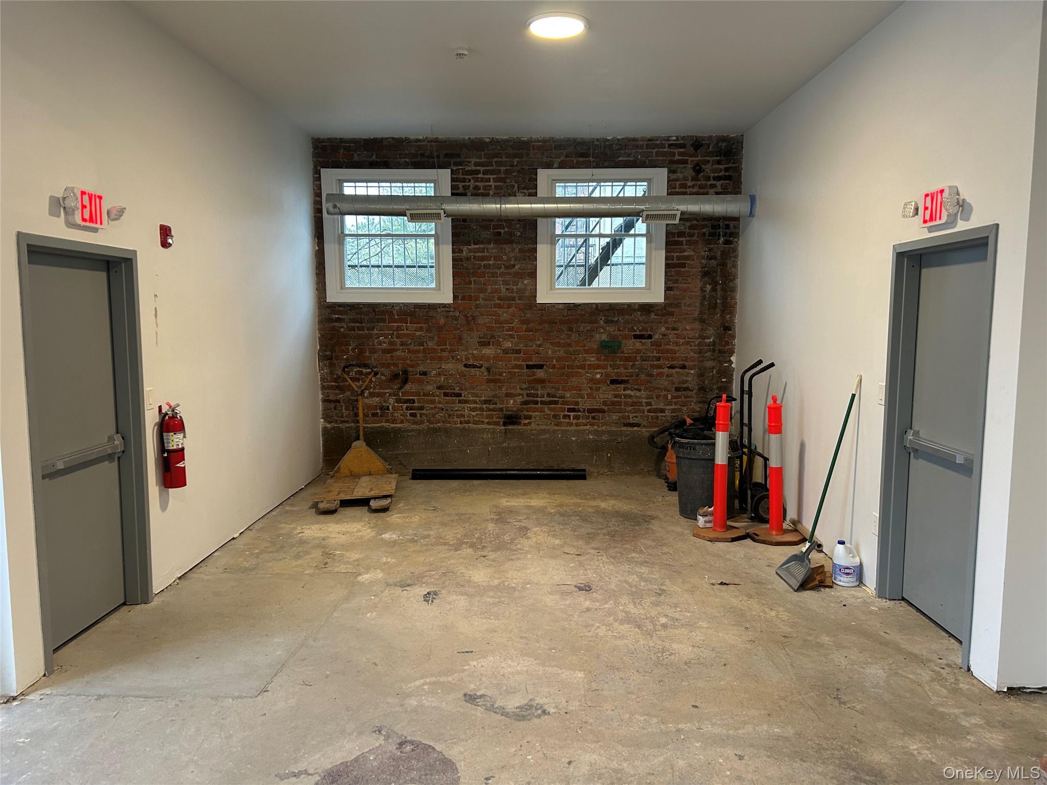 195 Main Street – For Rent photo 3