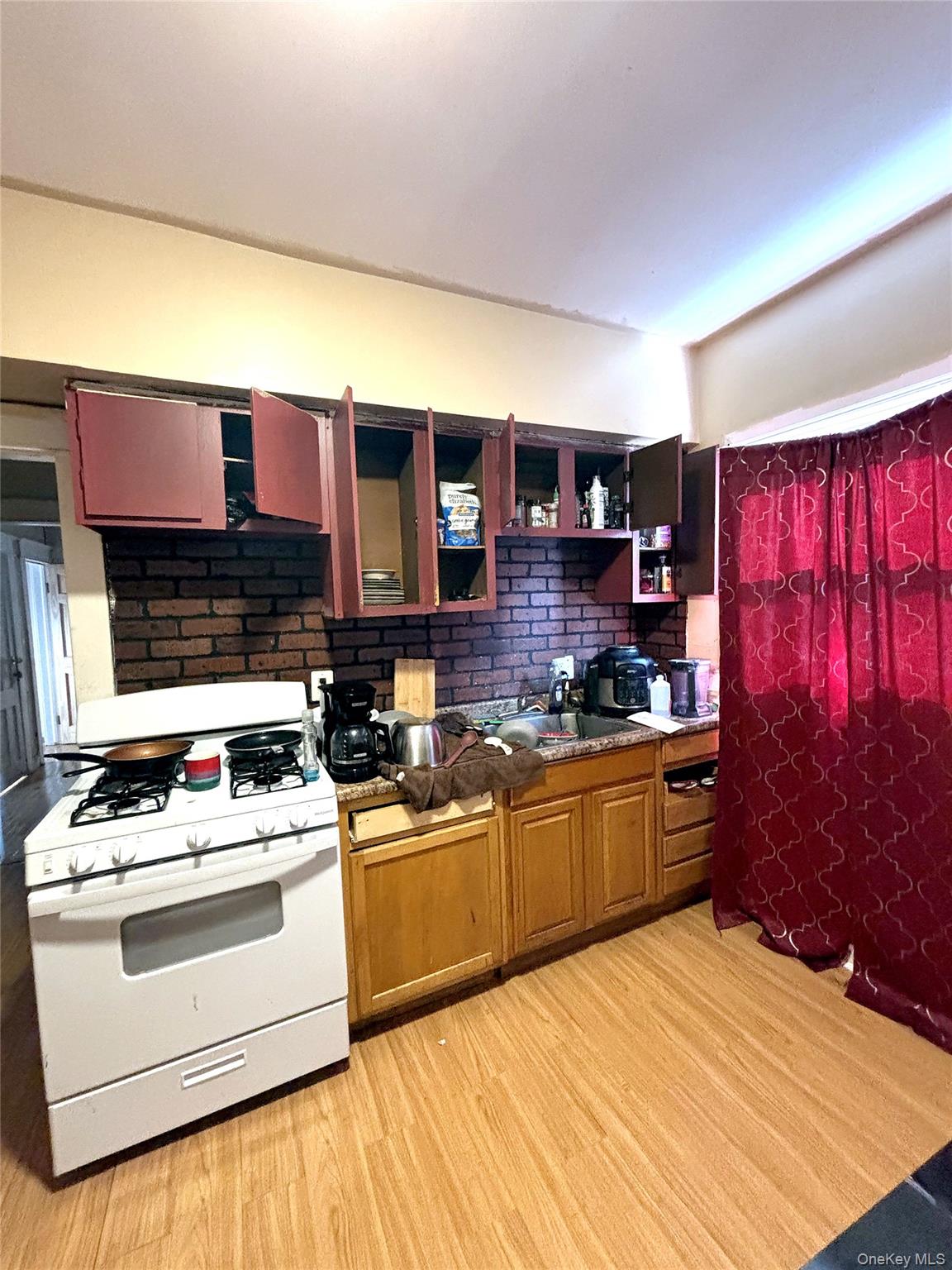 917 Norwood Ave – For Sale photo 14