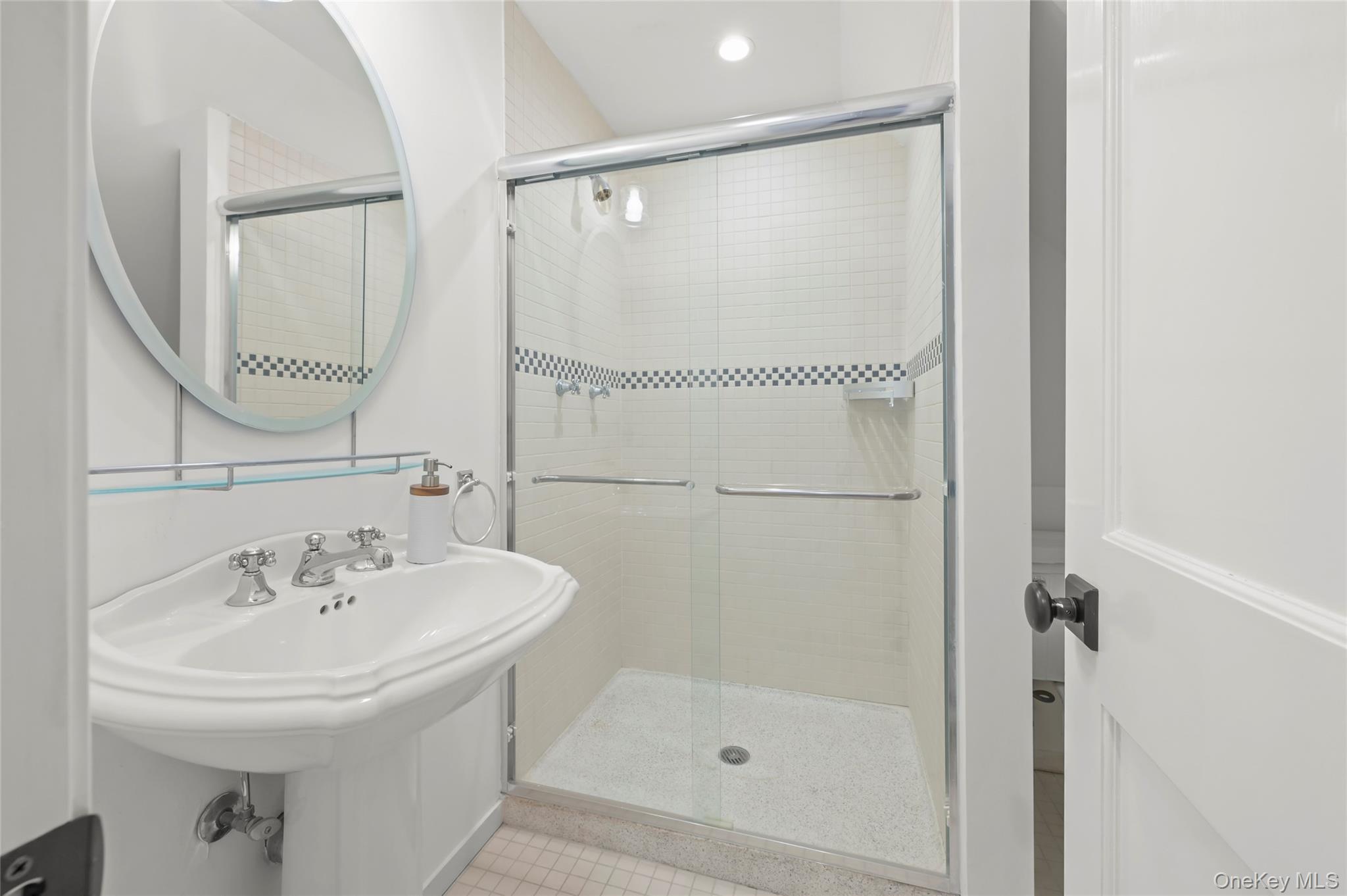 245 Oneck Lane – For Rent photo 25