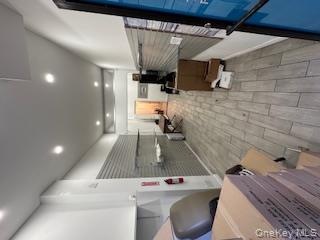 82-66 Austin Street, Unit 1 FL photo 2