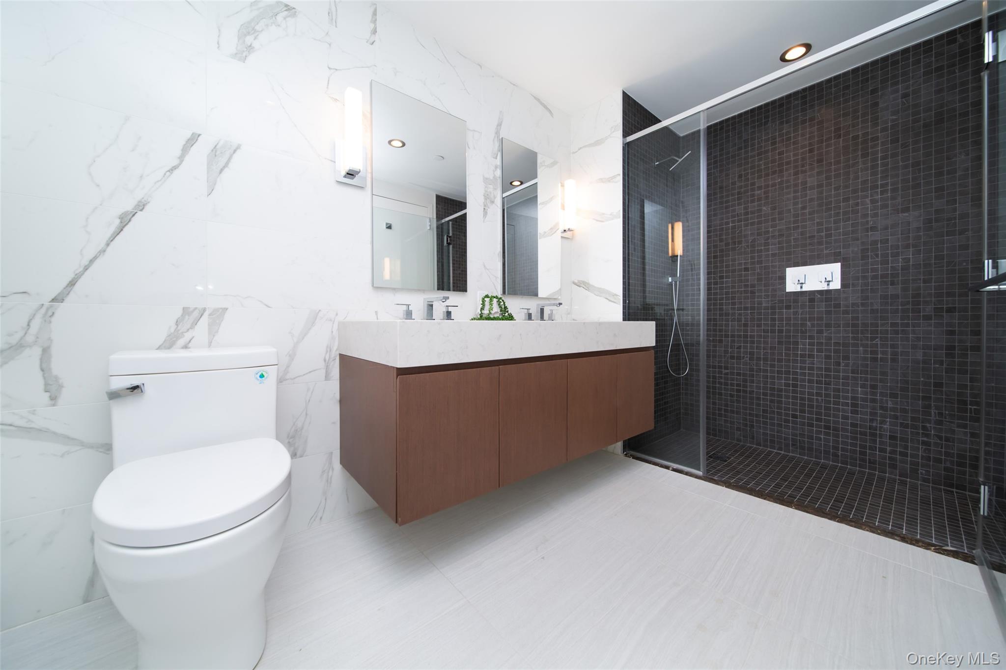 138-35 39th Avenue, Unit 17H photo 16