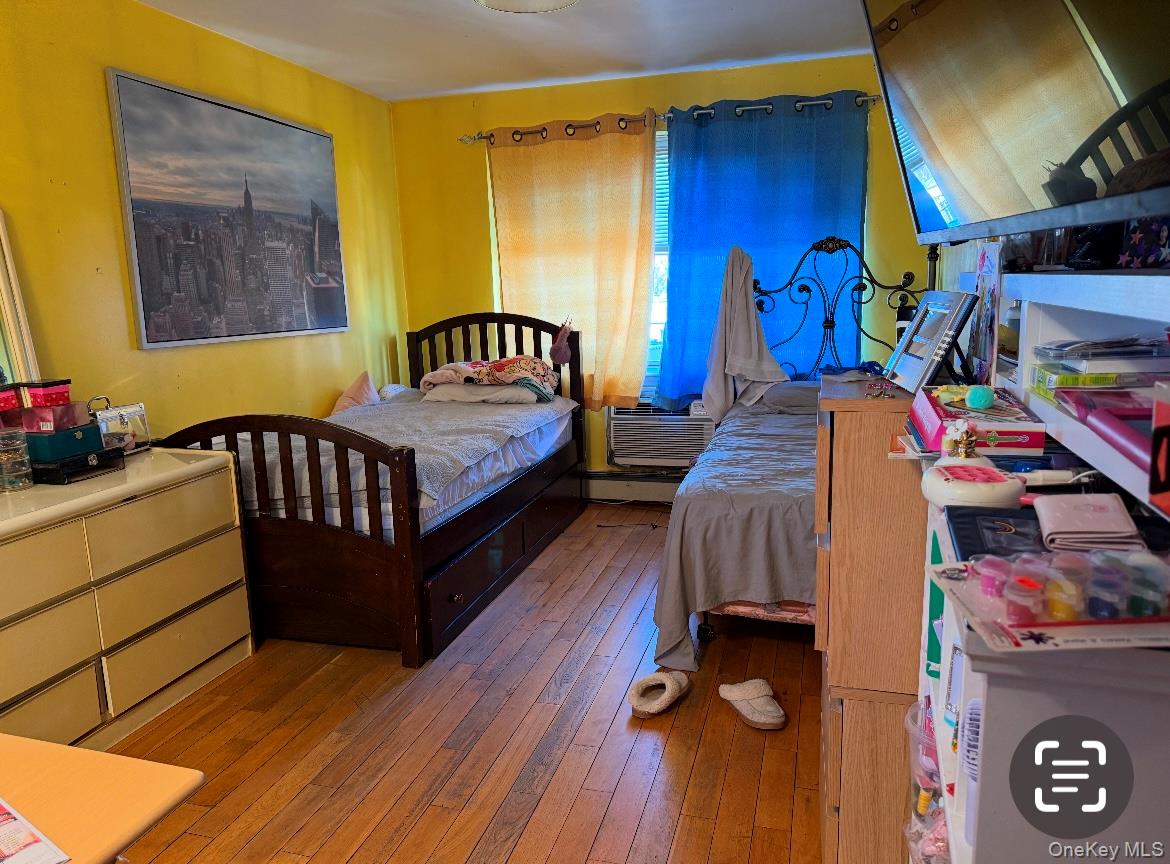 35-50 92 St – For Sale photo 33