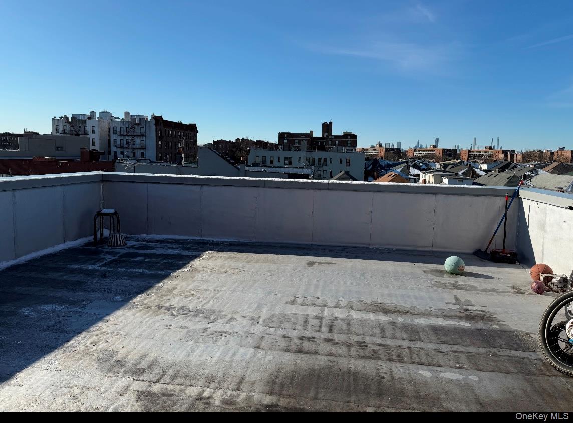 35-50 92 St – For Sale photo 40