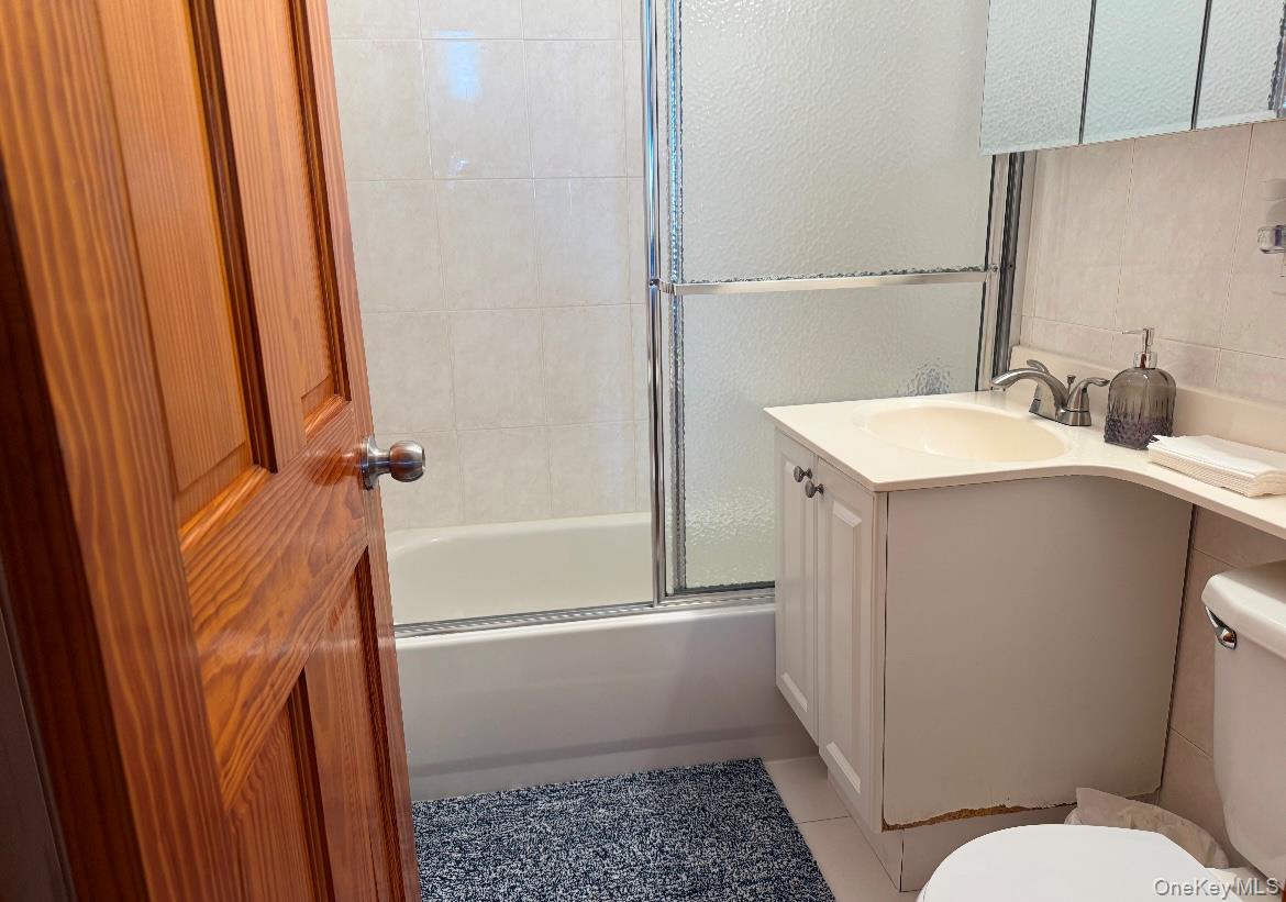 35-50 92 St – For Sale photo 32