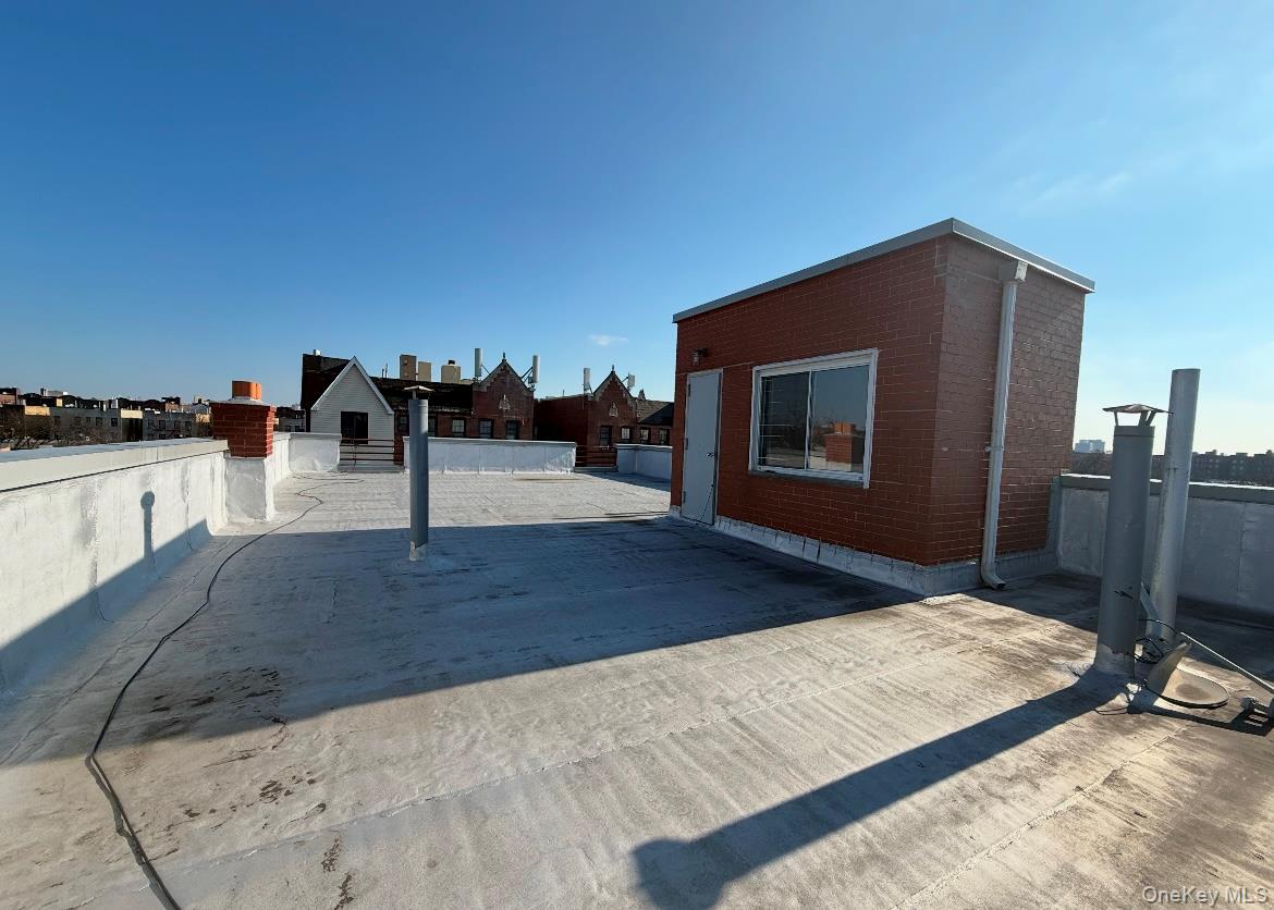 35-50 92 St – For Sale photo 39
