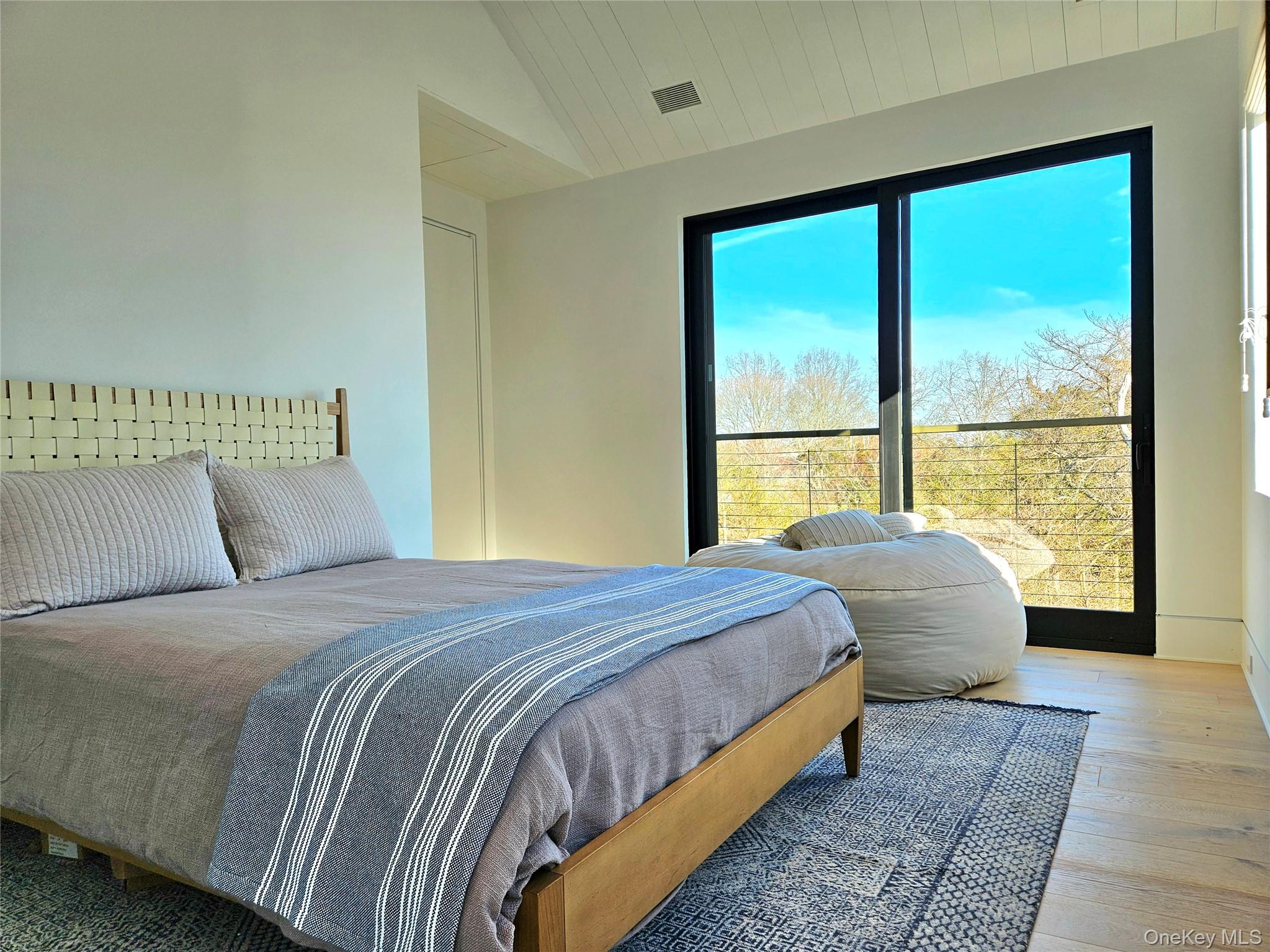 599 Peconic Bay Boulevard – For Rent photo 35
