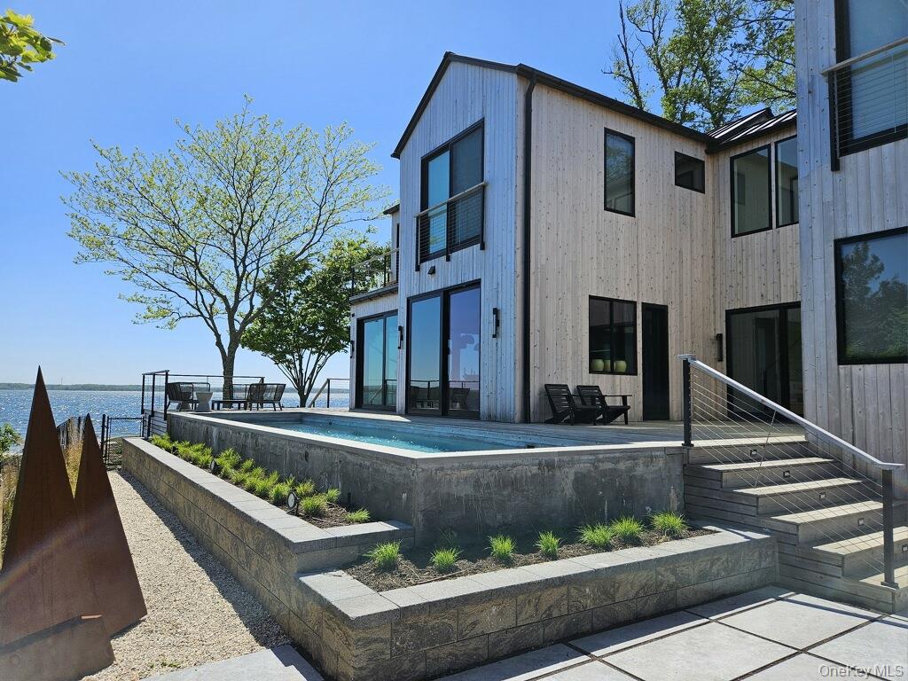 599 Peconic Bay Boulevard – For Rent