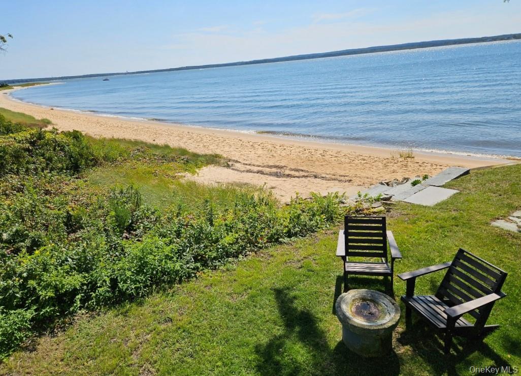 599 Peconic Bay Boulevard – For Rent photo 41