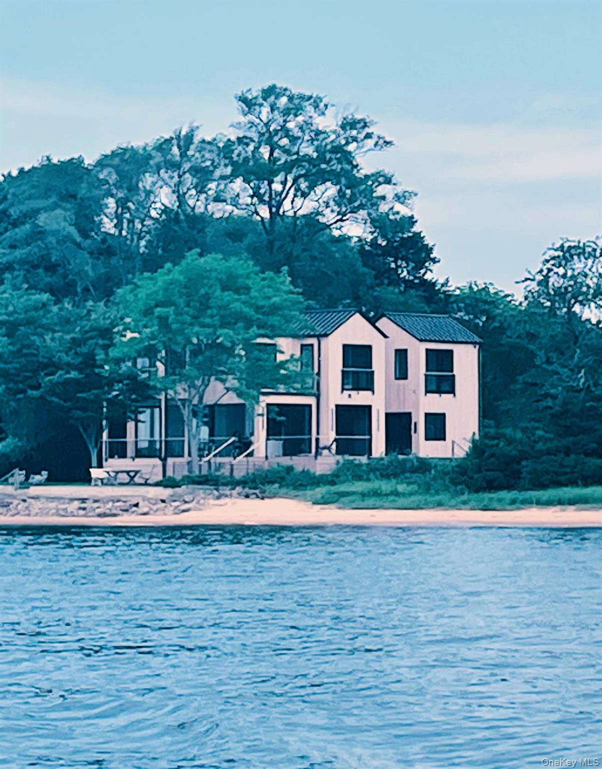 599 Peconic Bay Boulevard – For Rent photo 8