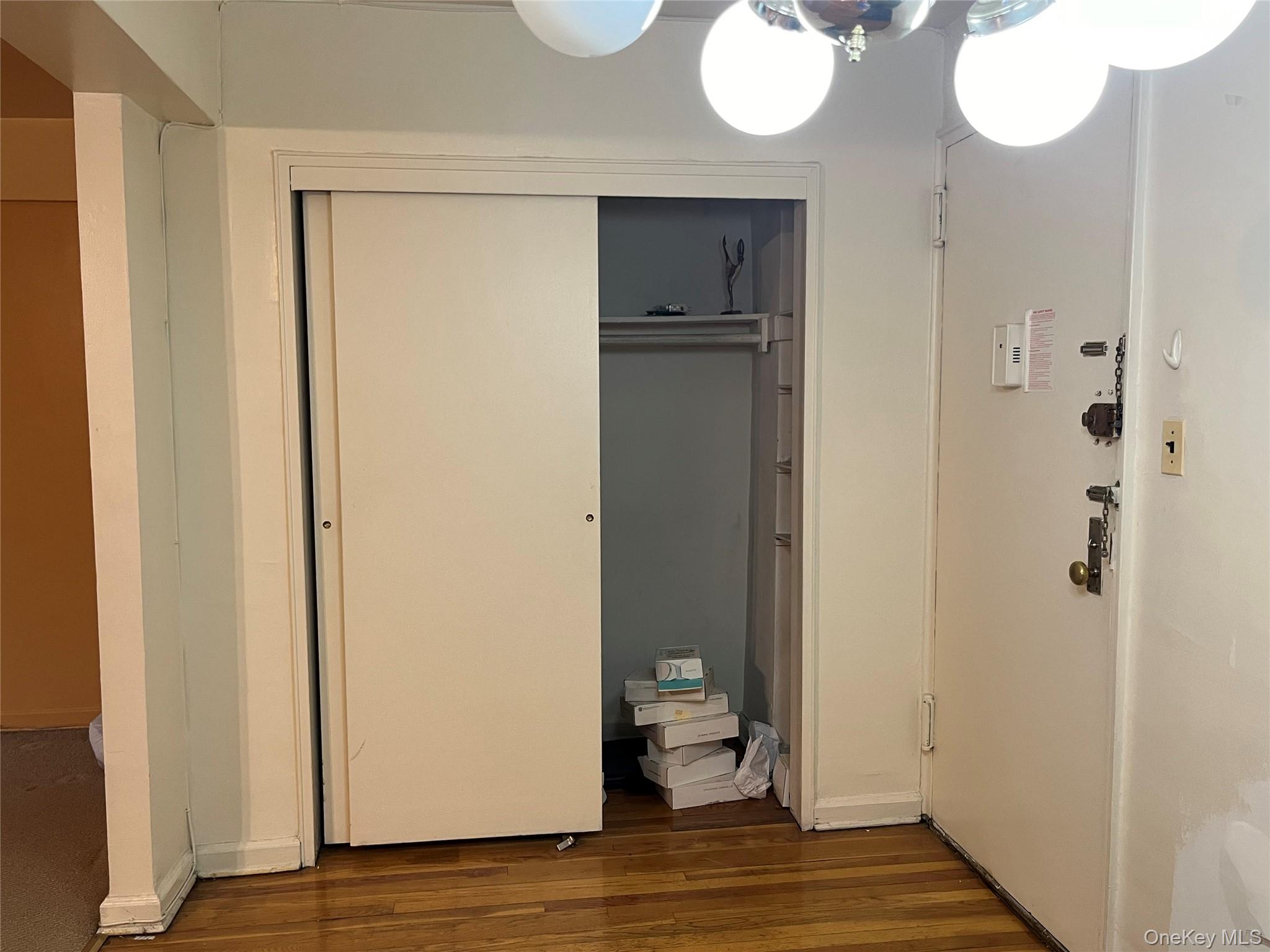 33-24 Junction Blvd, Unit 3M photo 5