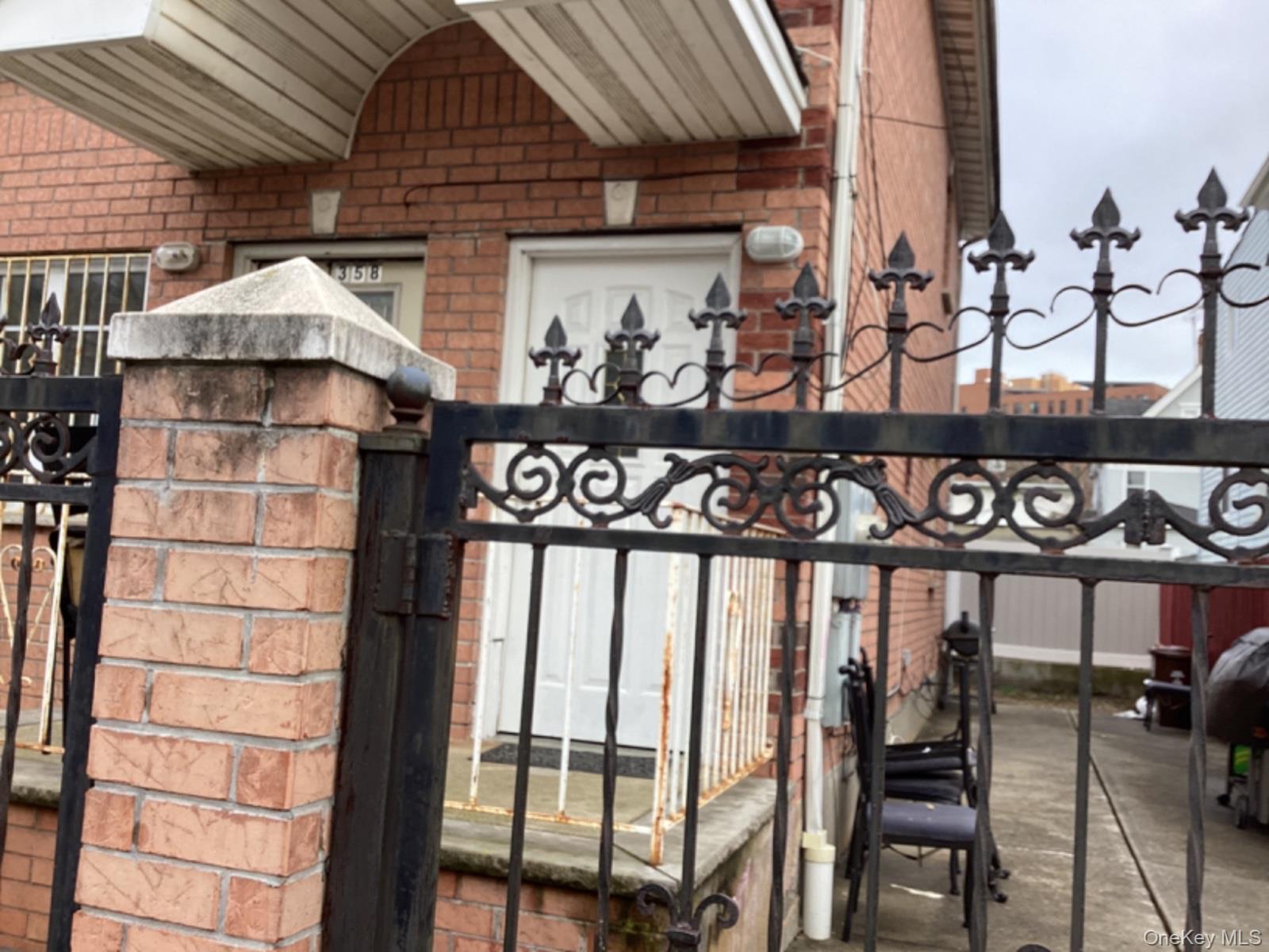 13-58 Pinson Street – For Sale photo 4