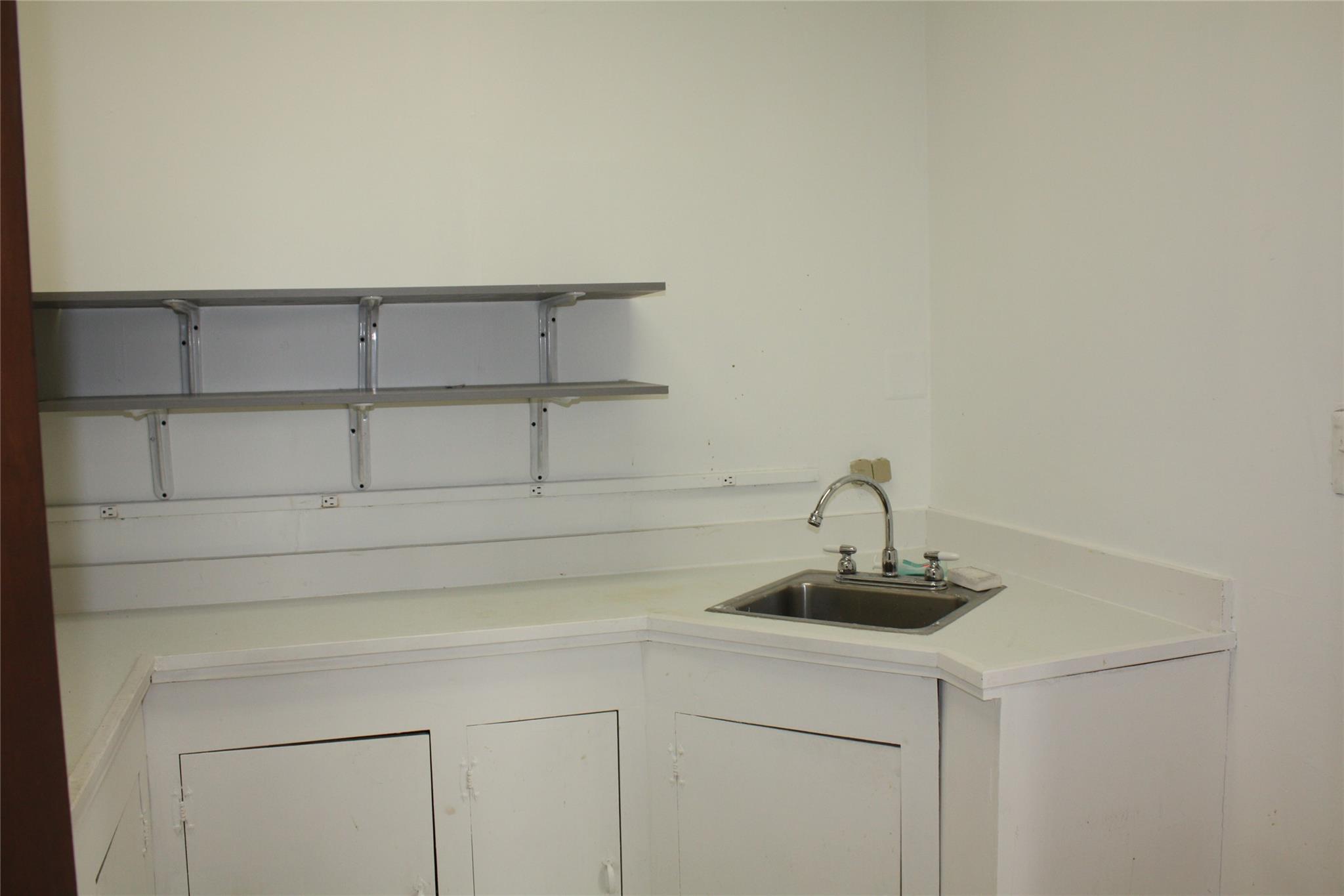 123 Pike Street, Unit 204 photo 5