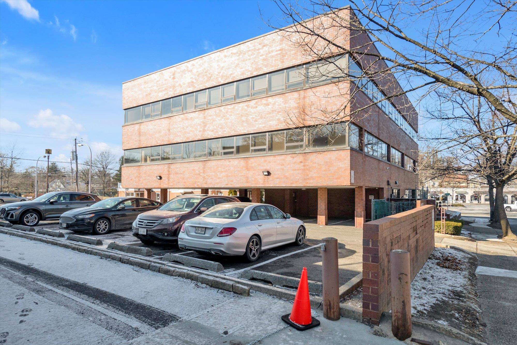 1 Summit Avenue, Unit 2nd Floor photo 11