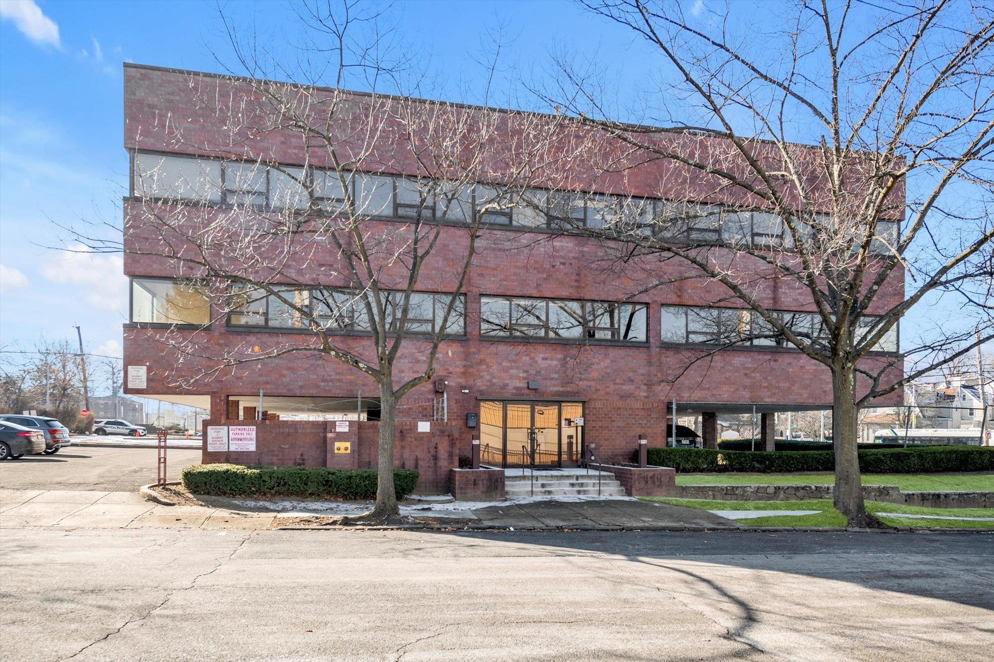 1 Summit Avenue, Unit 2nd Floor photo 15