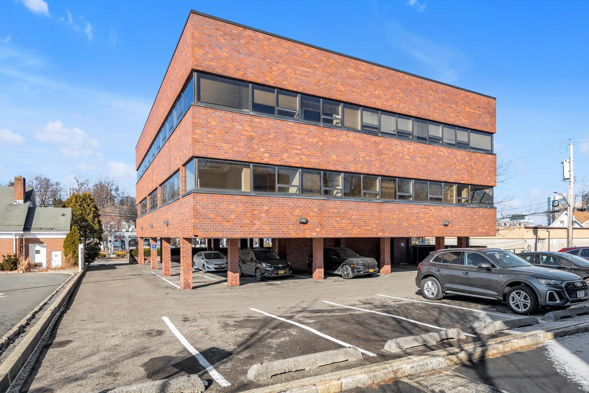 1 Summit Avenue, Unit 2nd Floor photo 12
