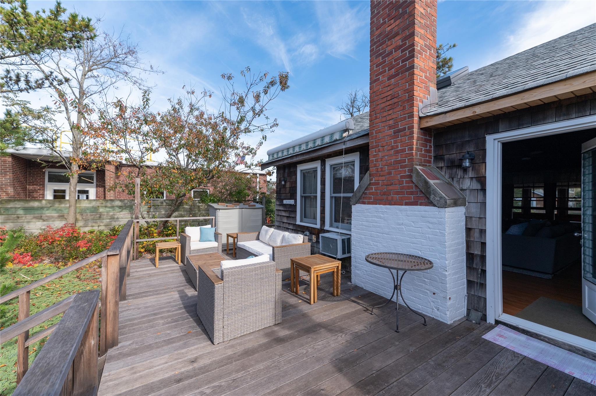 760 Surf Road – For Rent photo 3