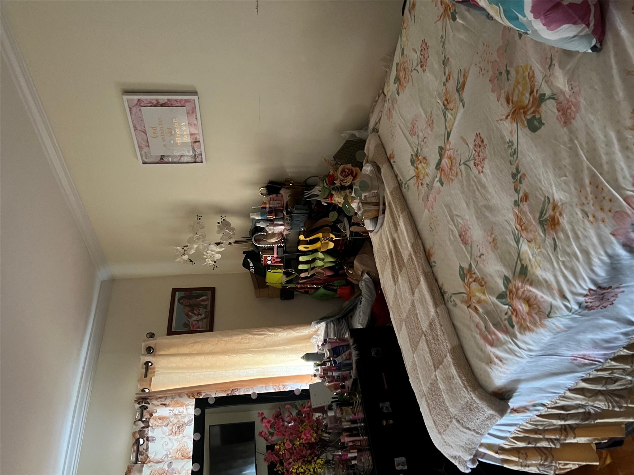 4026 Paulding Avenue – For Sale