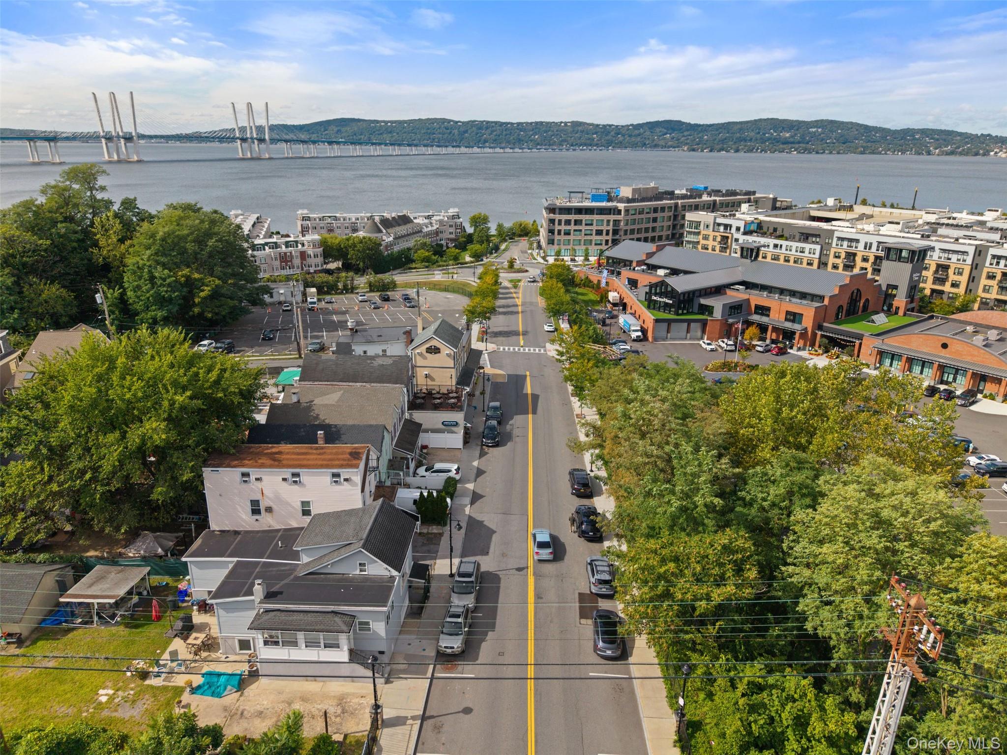 212 Beekman Avenue – For Sale photo 18