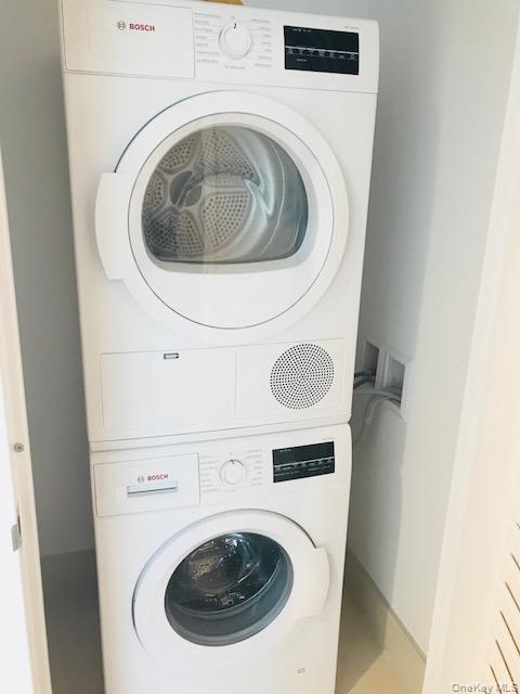 131-01 40 Road, Unit 17S photo 7