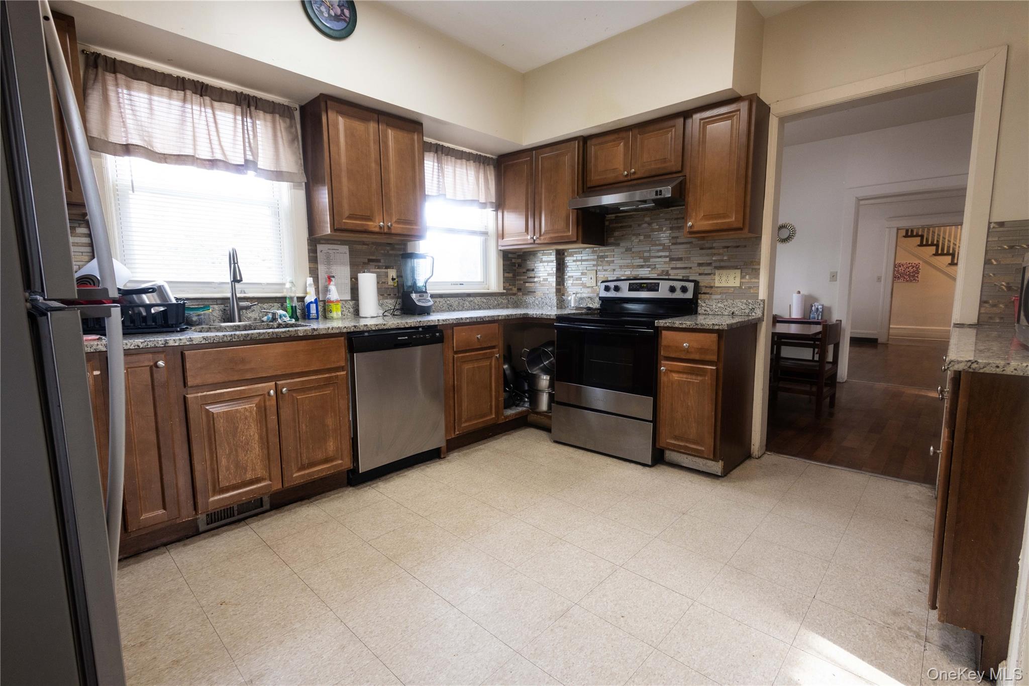 2 Old Cedar Swamp Road – For Sale photo 10