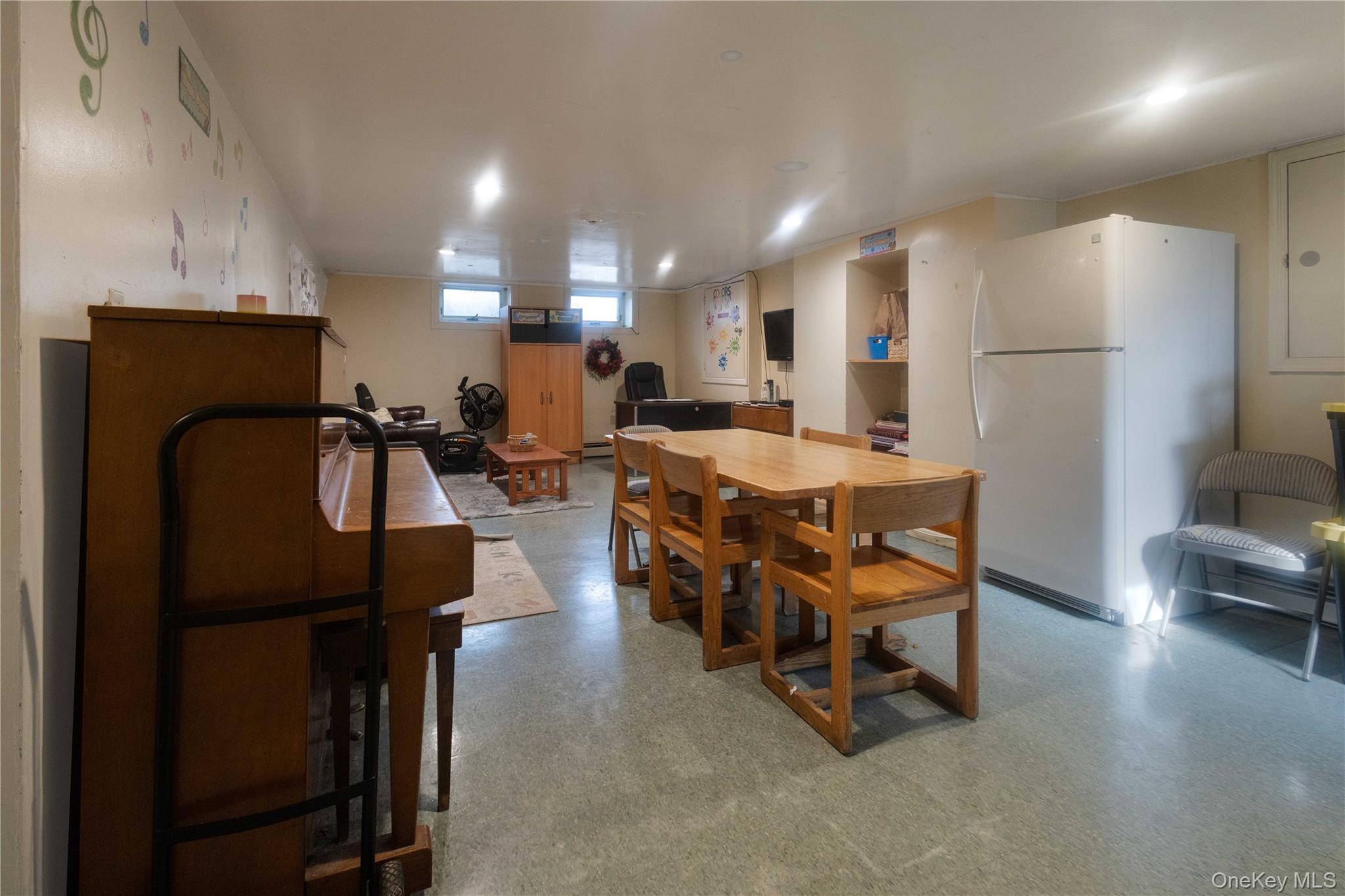 2 Old Cedar Swamp Road – For Sale photo 17